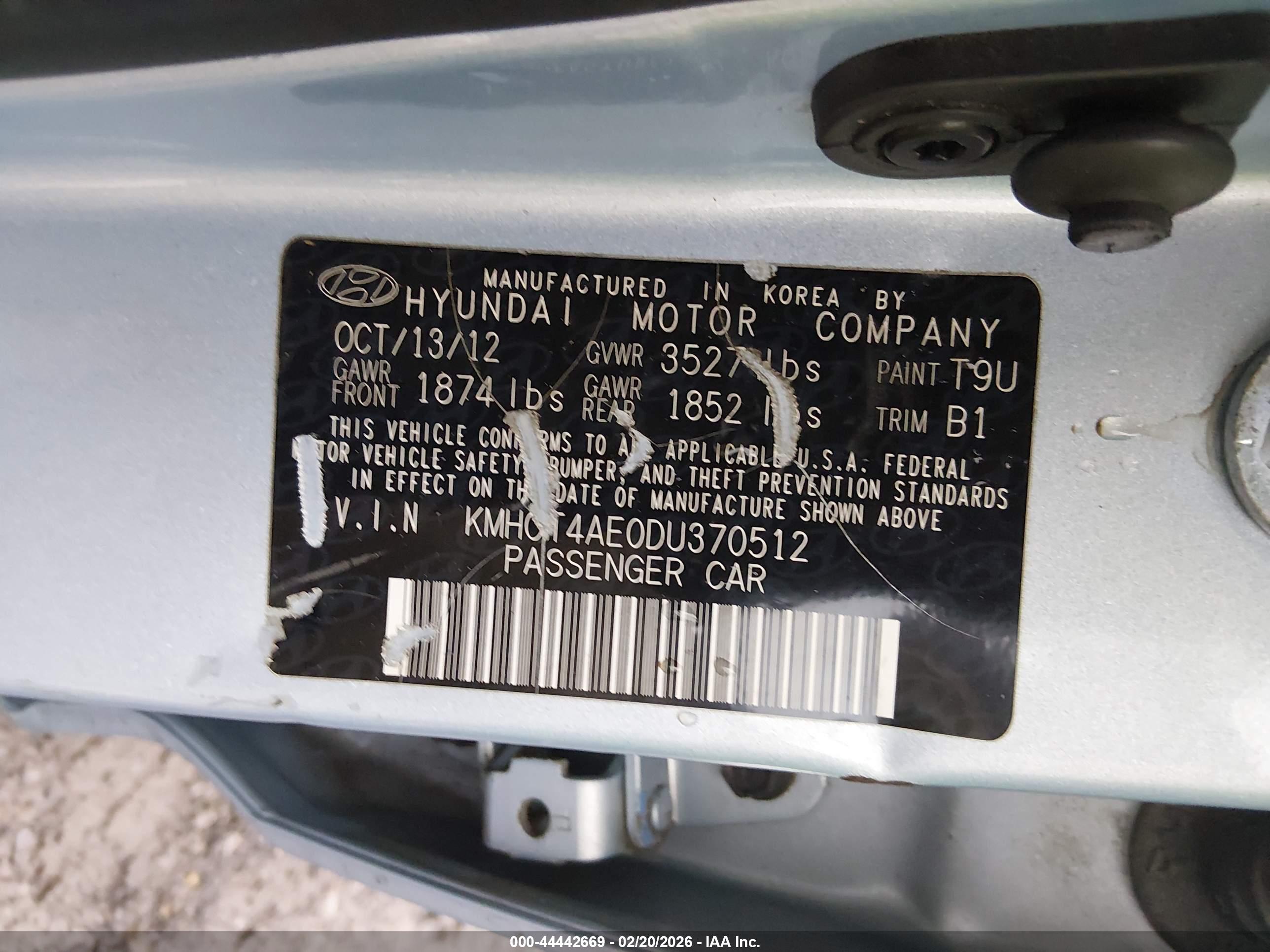 HYUNDAI ACCENT image 9