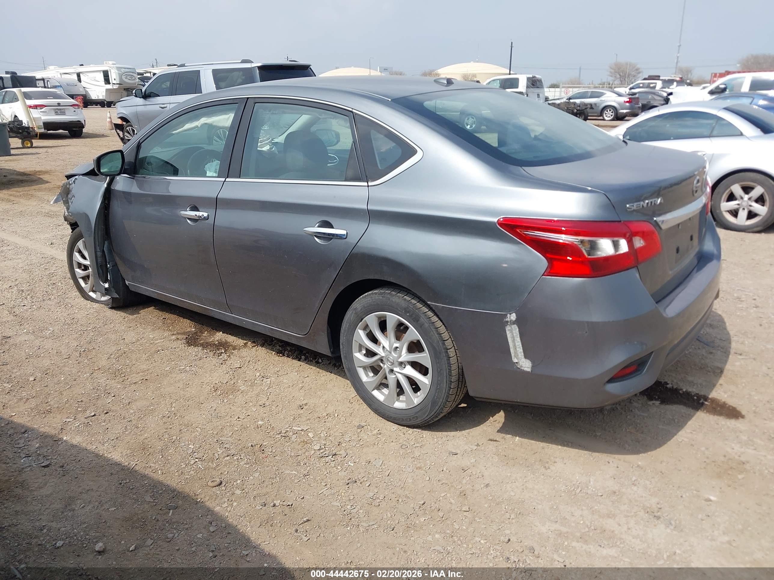 NISSAN SENTRA image 3