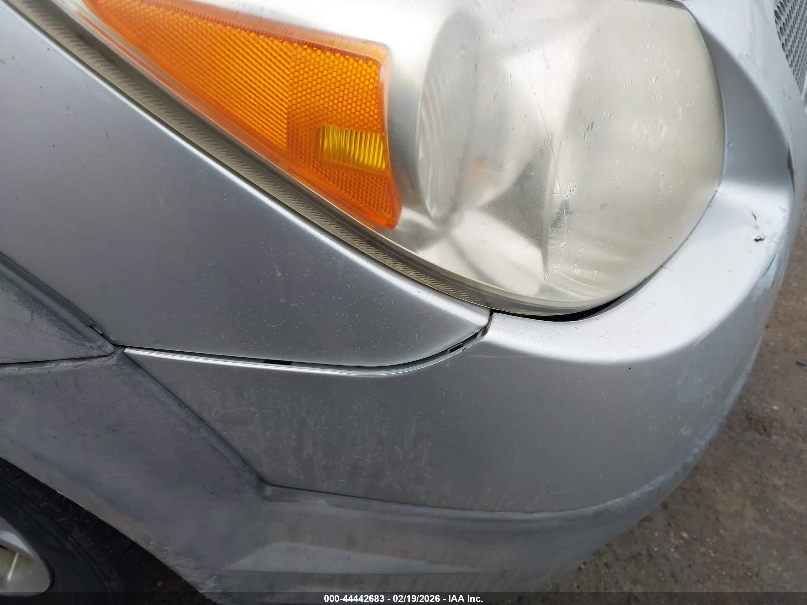 PONTIAC VIBE image 6