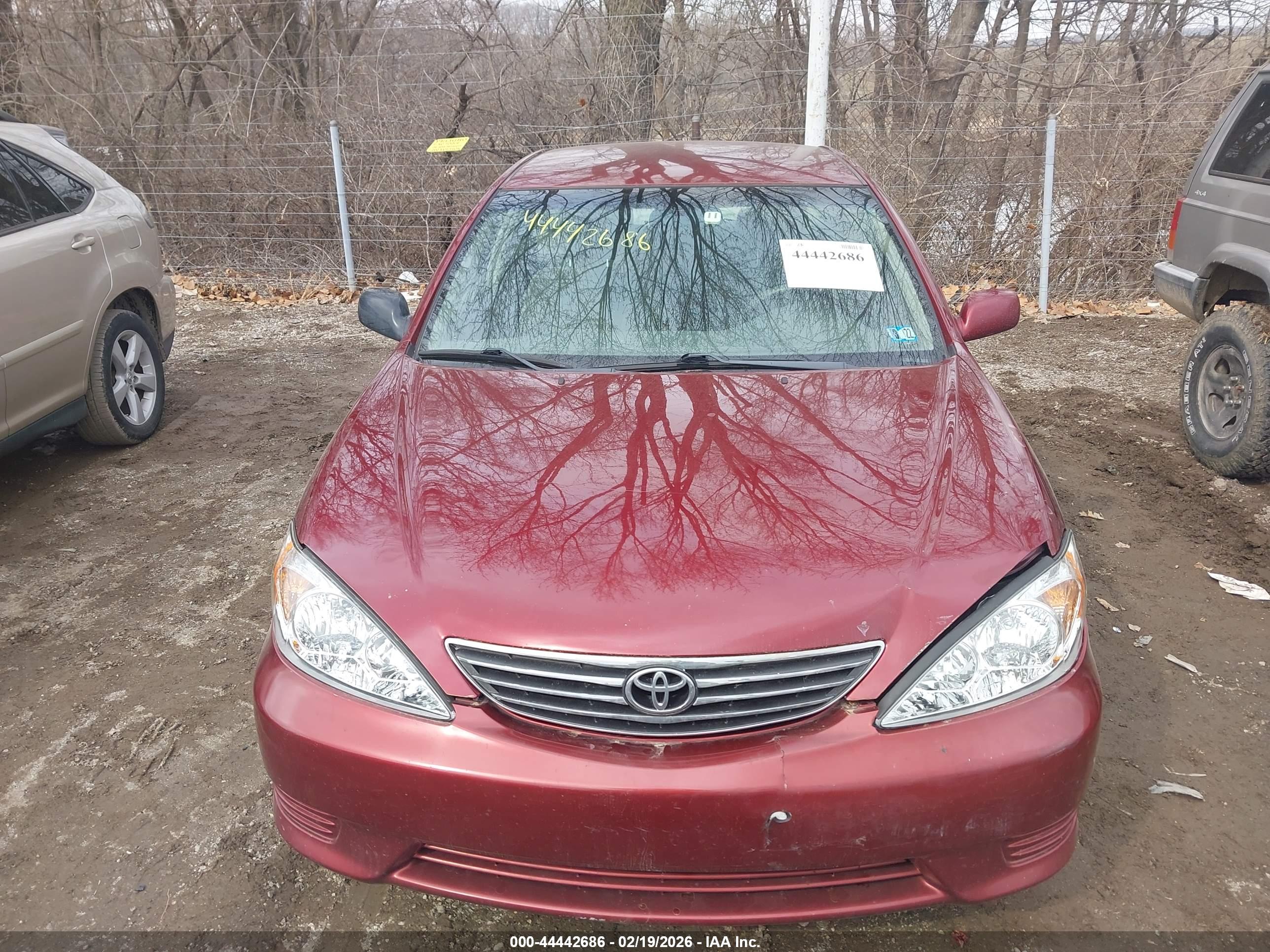TOYOTA CAMRY image 6