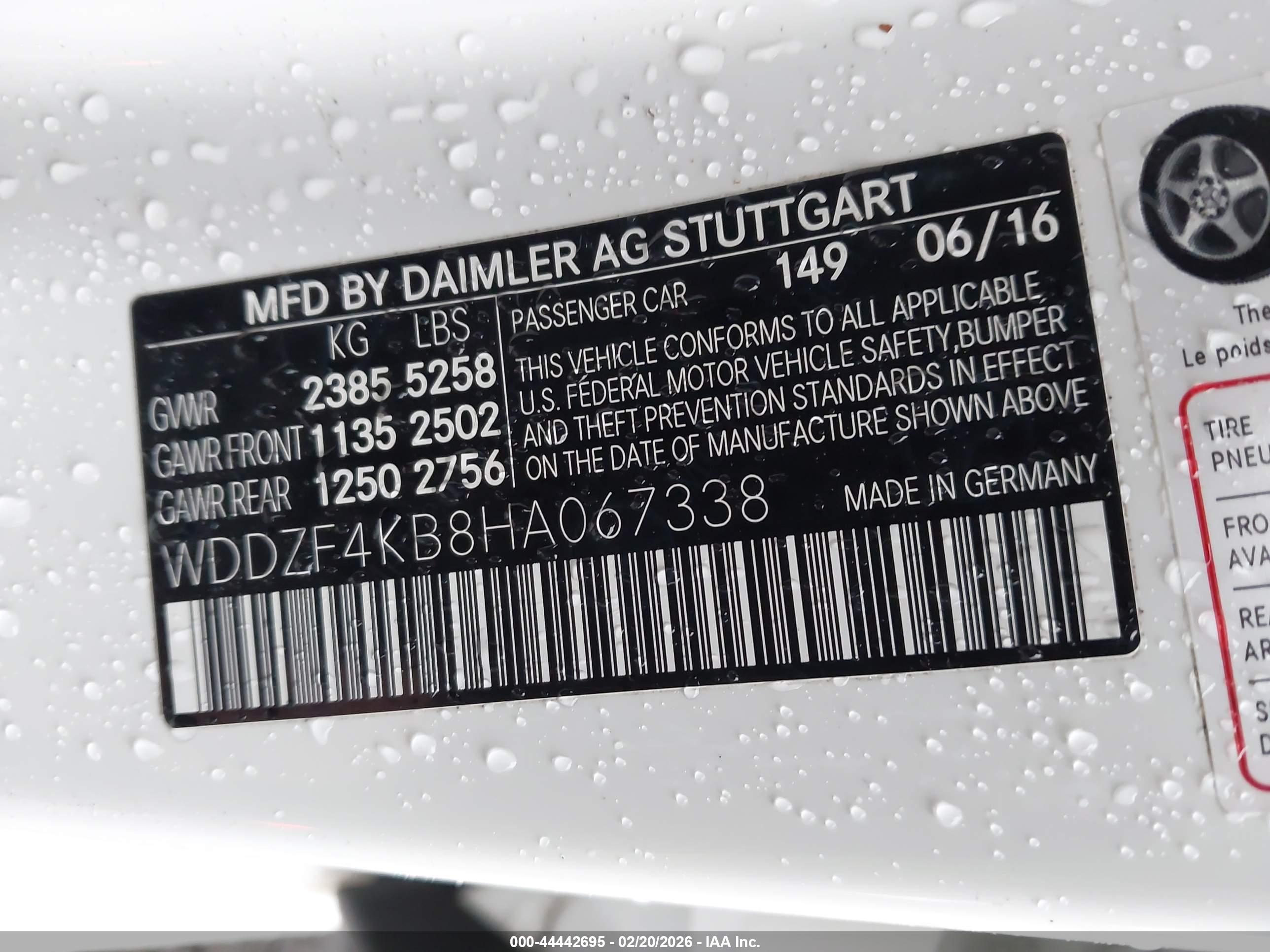 MERCEDES-BENZ E image 9