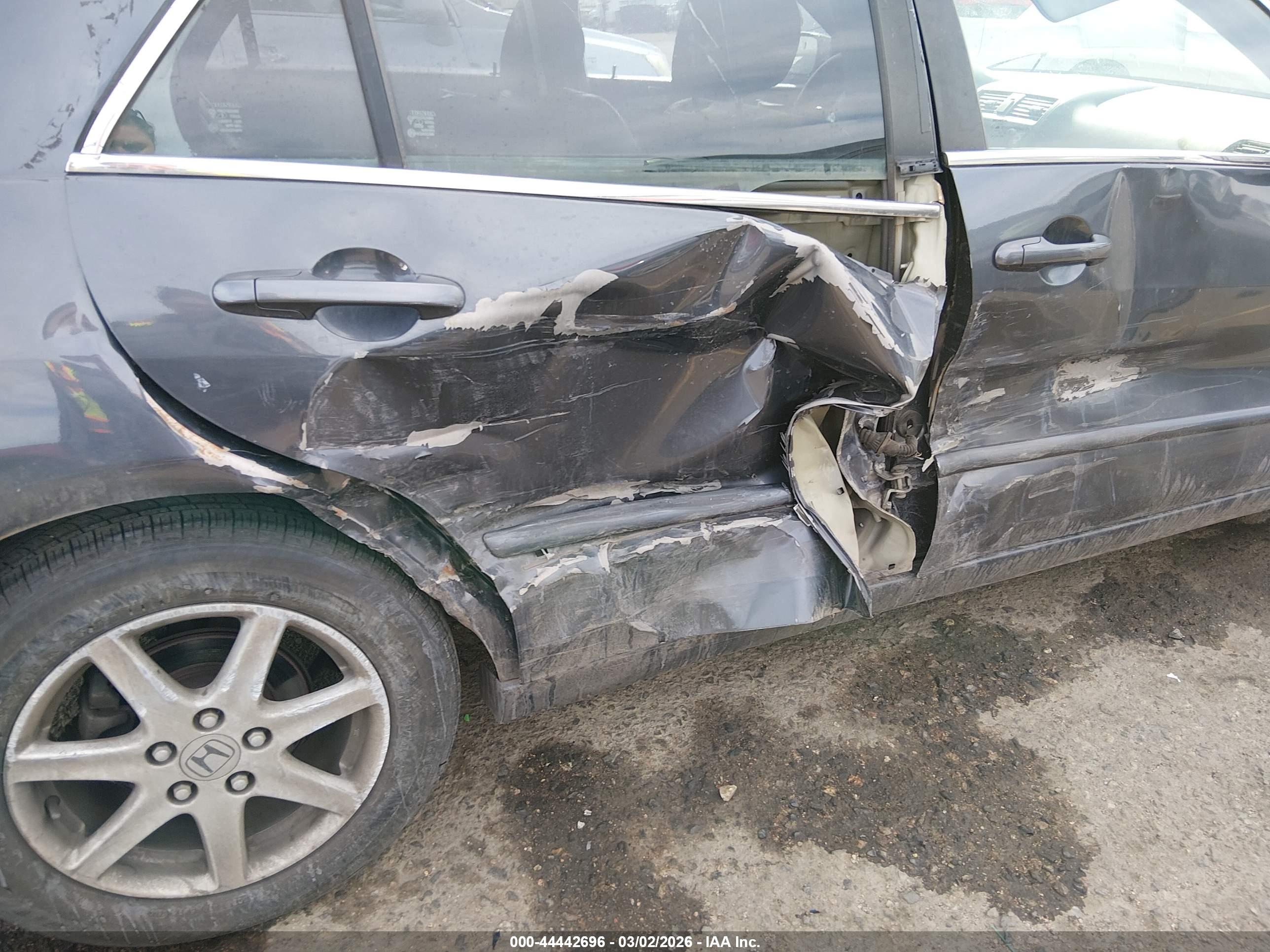 HONDA ACCORD image 6