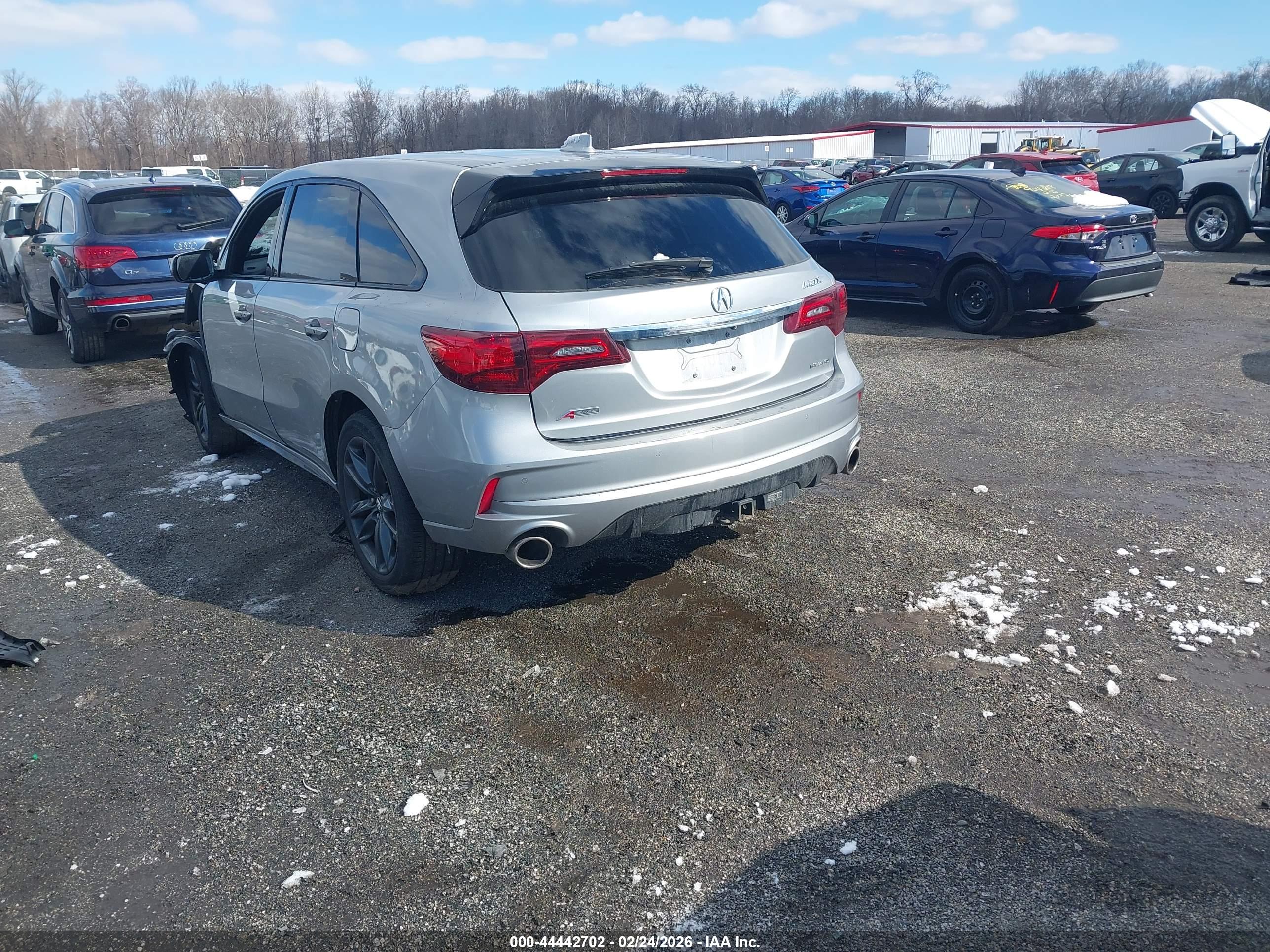 ACURA MDX image 3