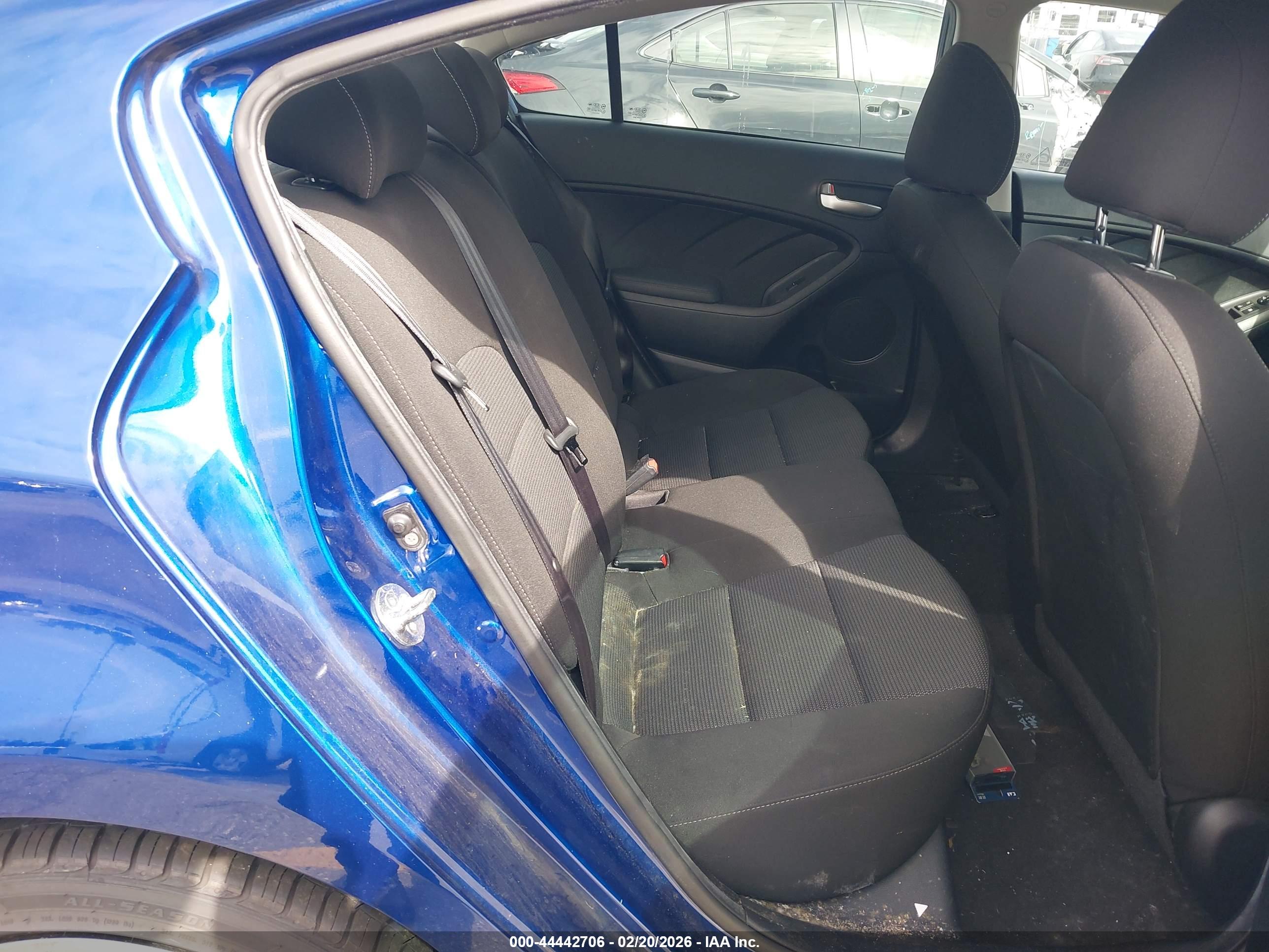 KIA FORTE image 8