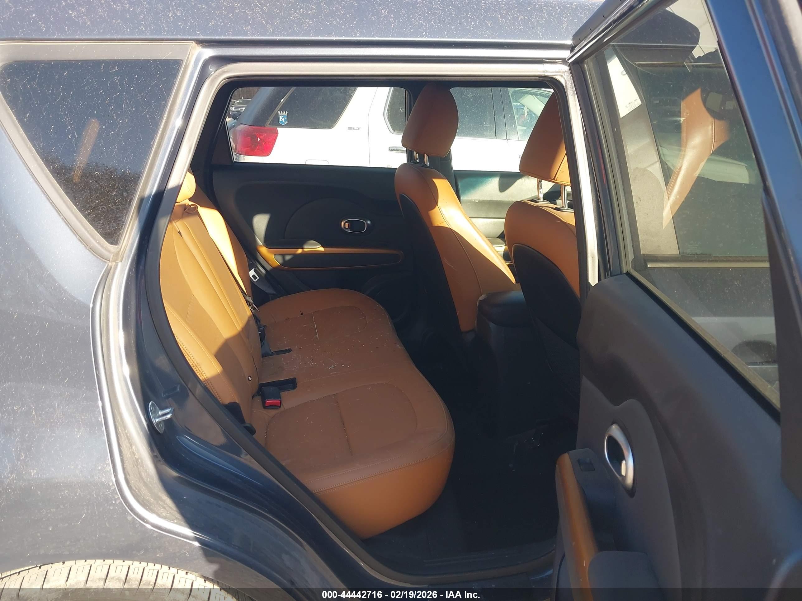 KIA SOUL image 8