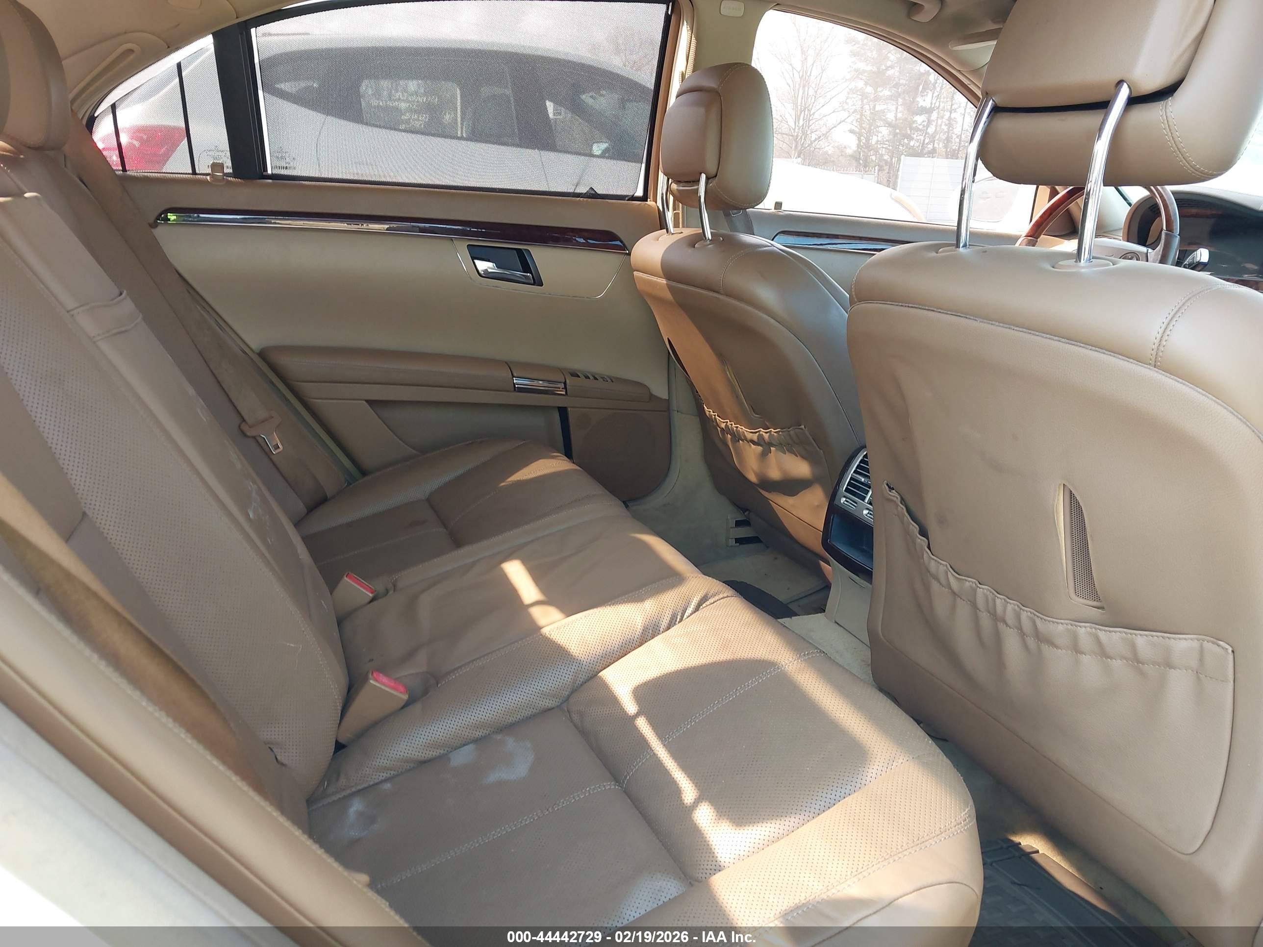 MERCEDES-BENZ S image 8