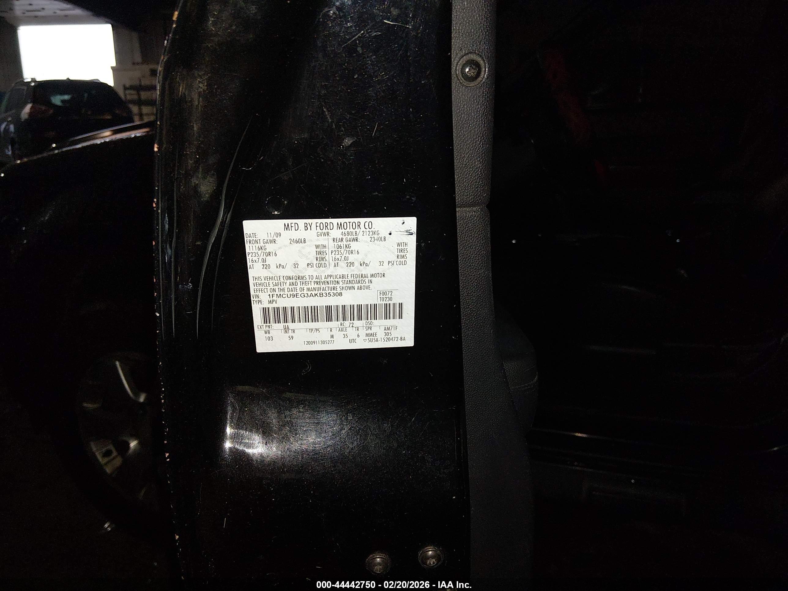 FORD ESCAPE image 9