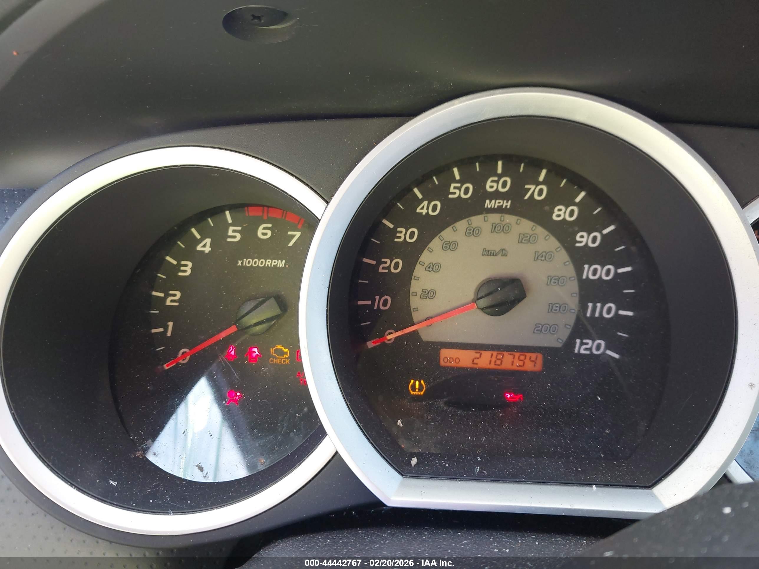 TOYOTA TACOMA image 7