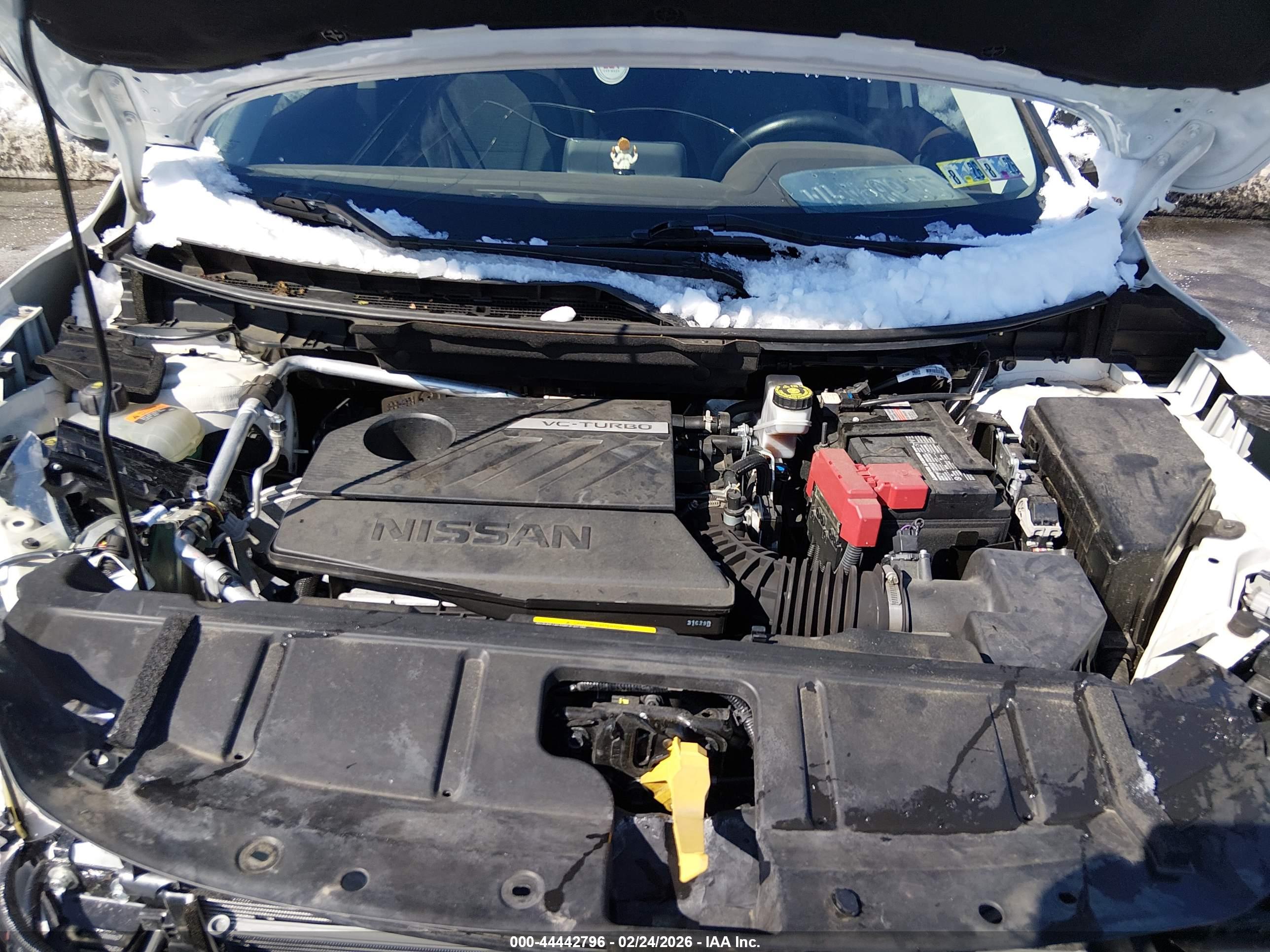 NISSAN ROGUE image 10