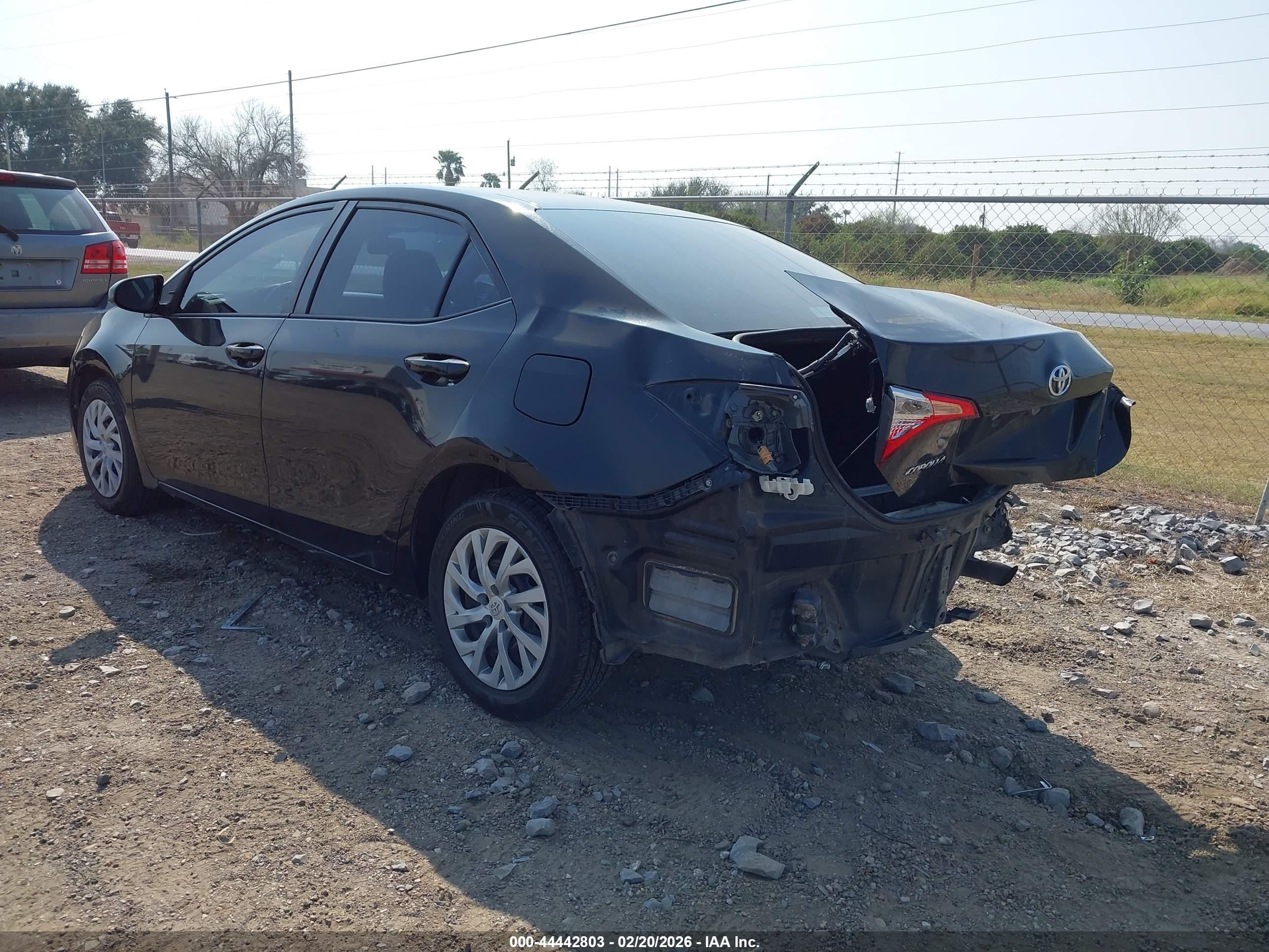 TOYOTA COROLLA image 3