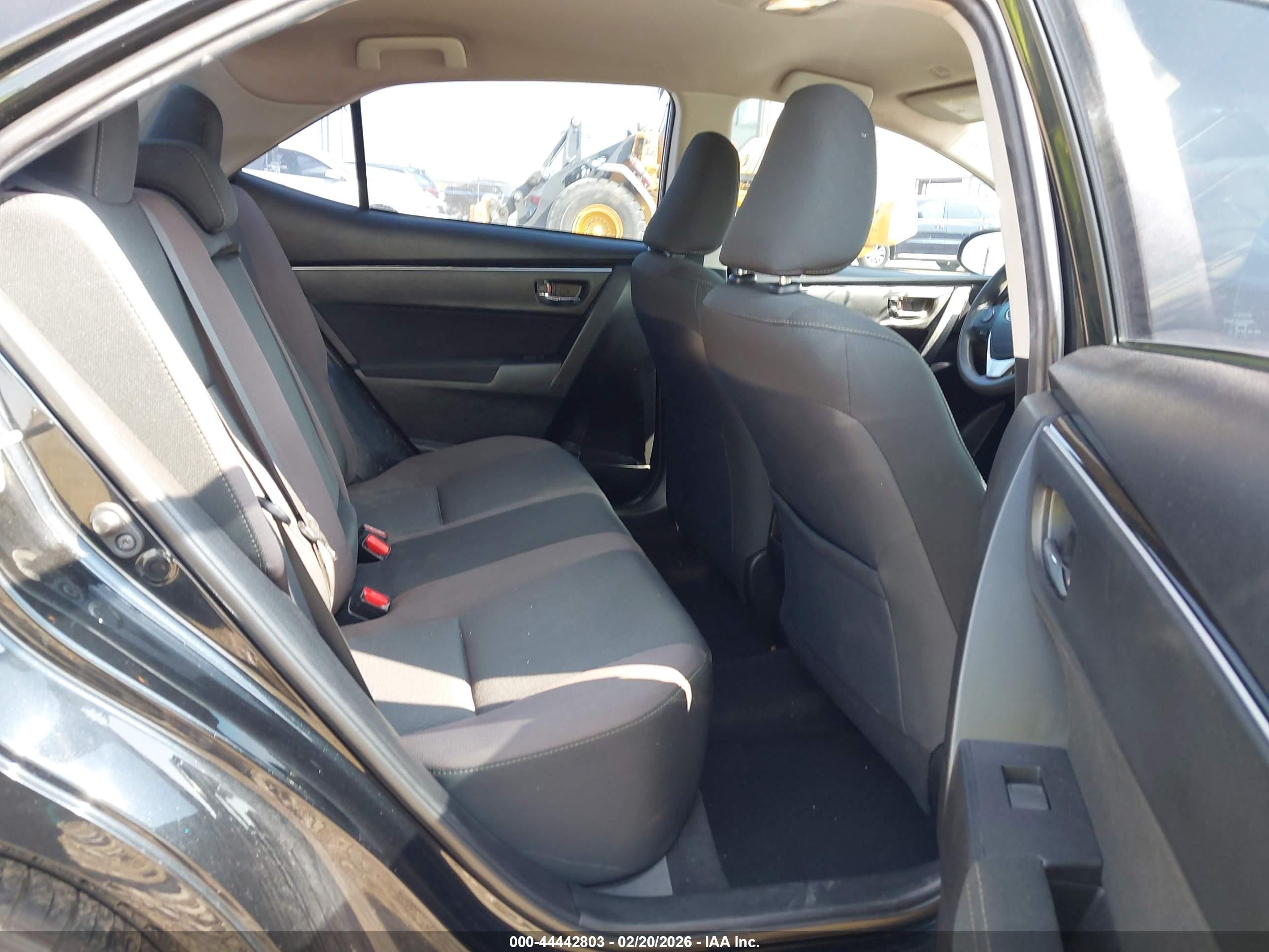 TOYOTA COROLLA image 8
