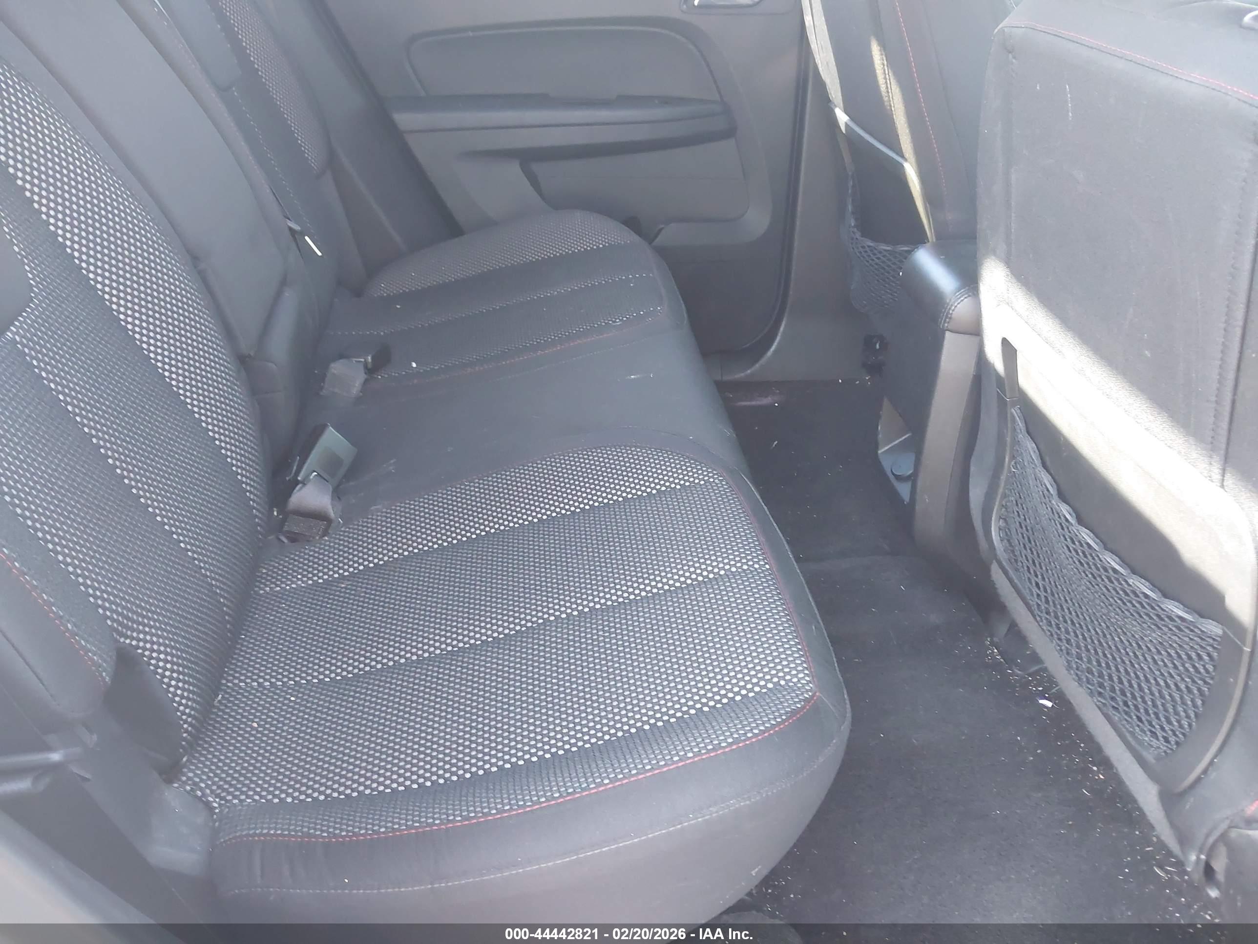 CHEVROLET EQUINOX image 8