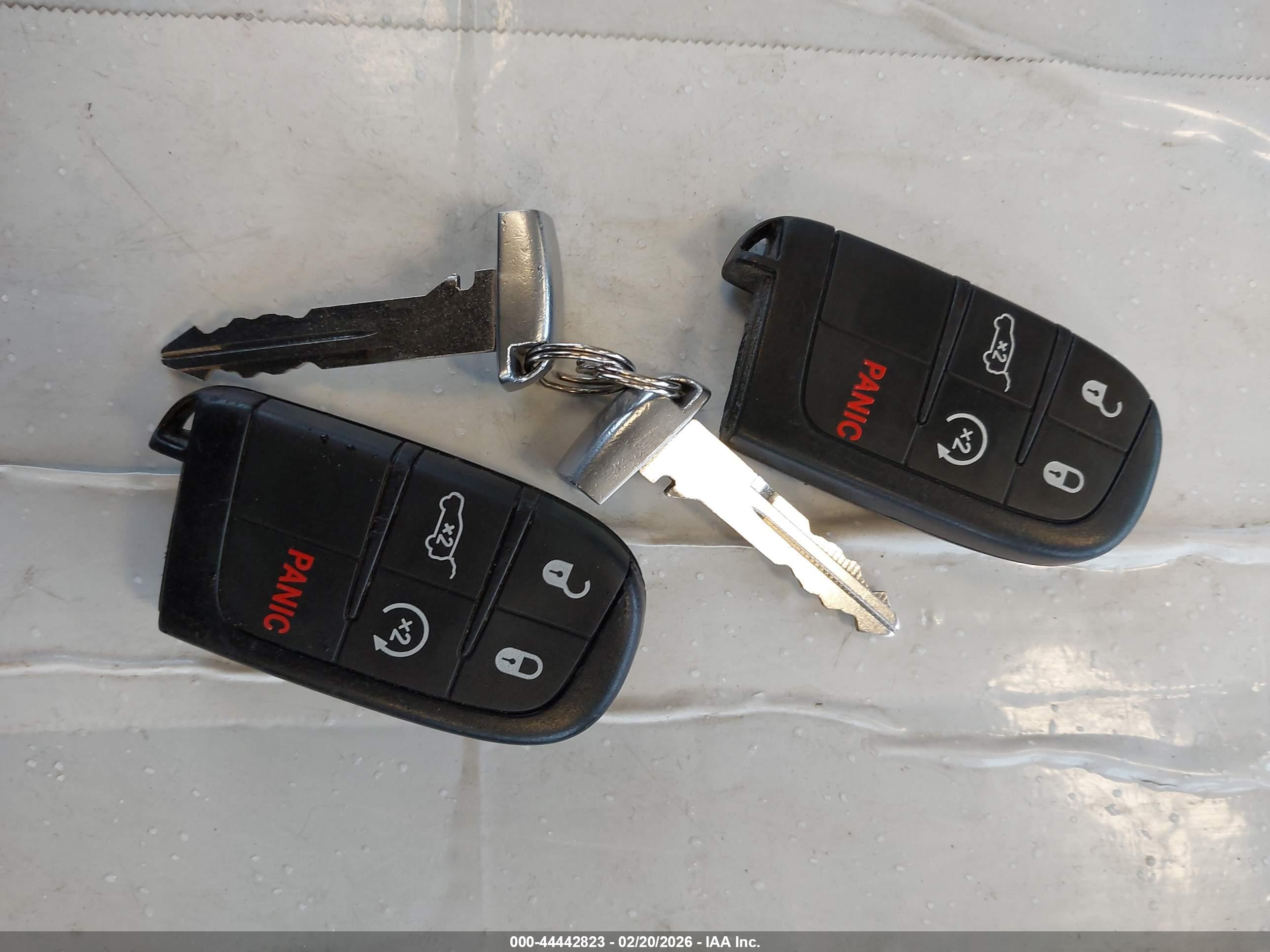 JEEP GRAND image 11