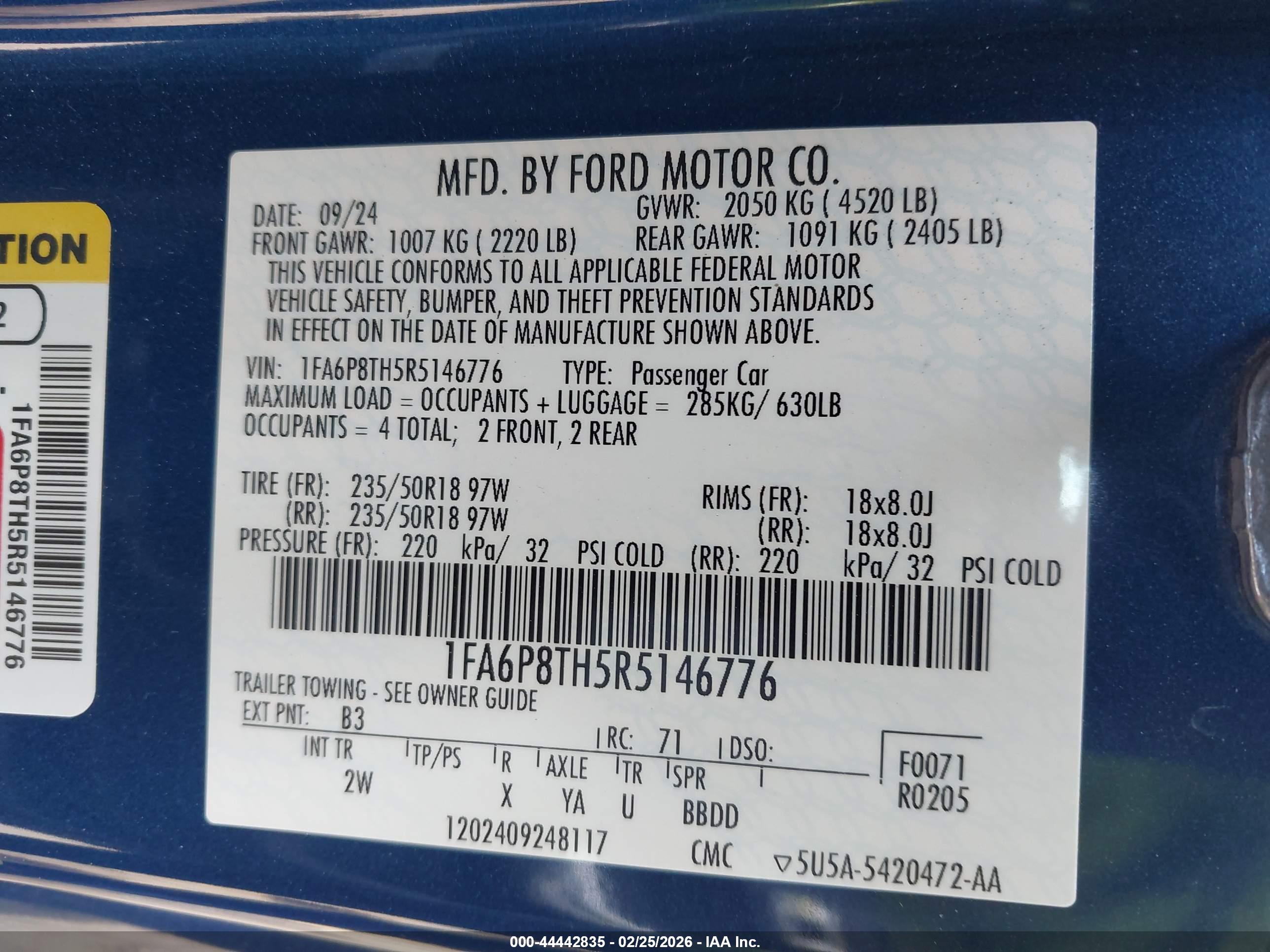 FORD MUSTANG image 9
