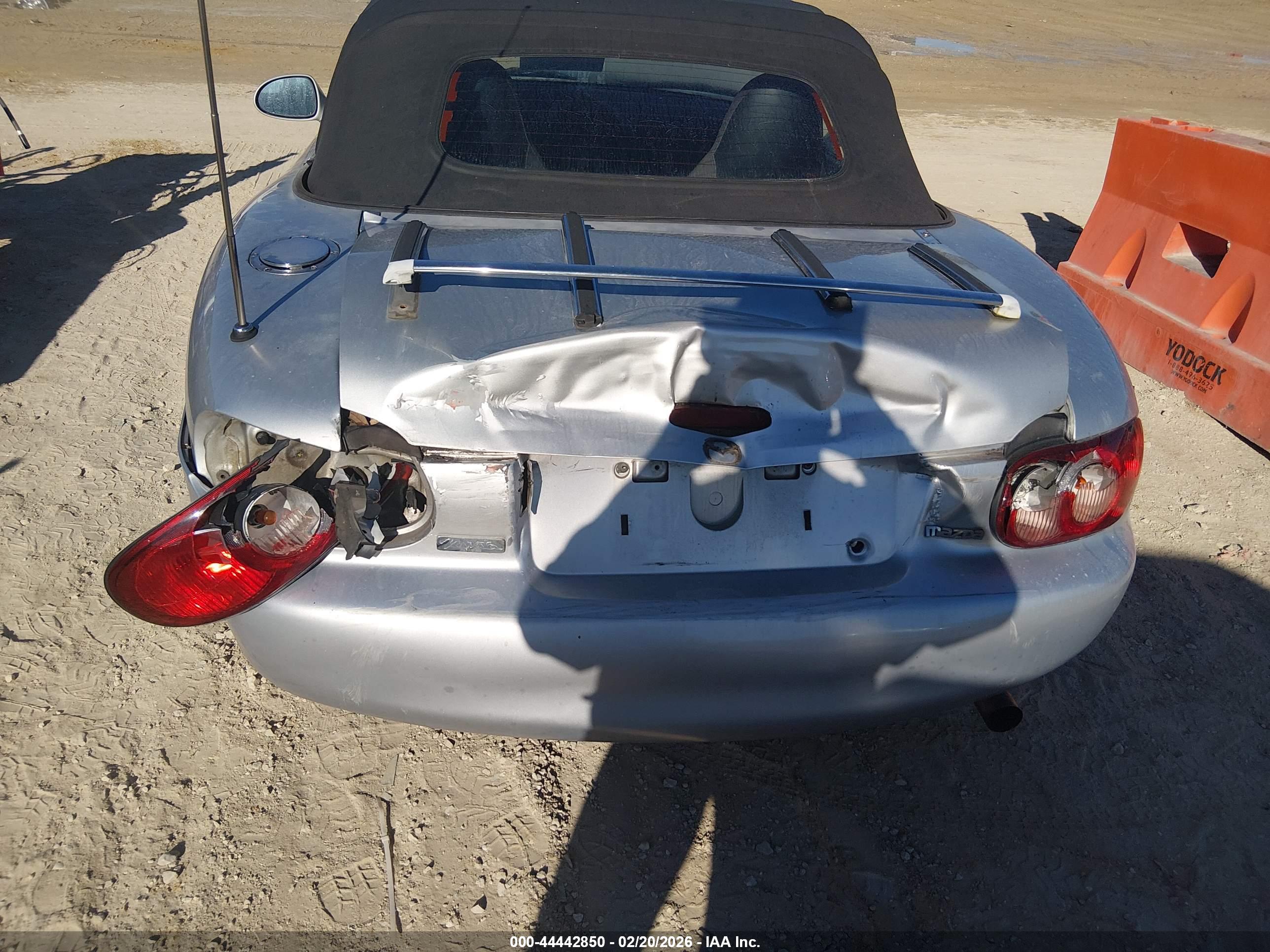 MAZDA MX-5 image 6