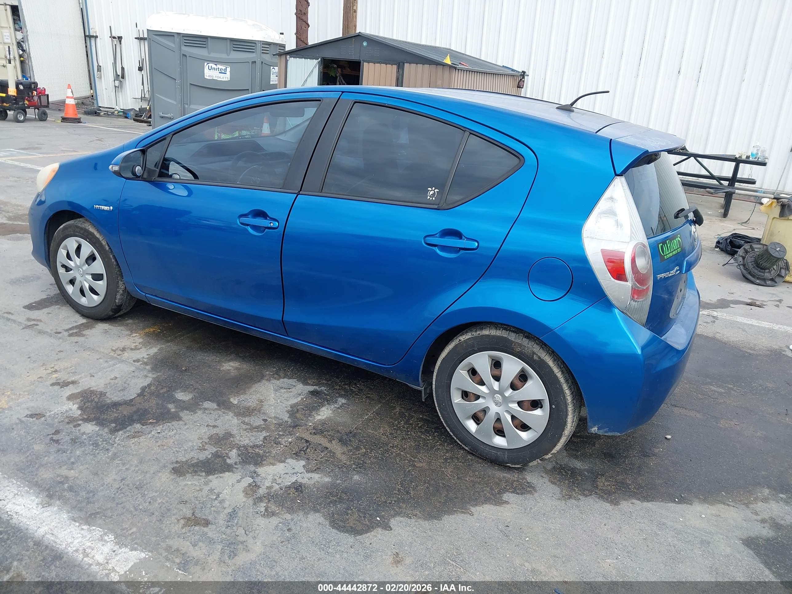 TOYOTA PRIUS image 3