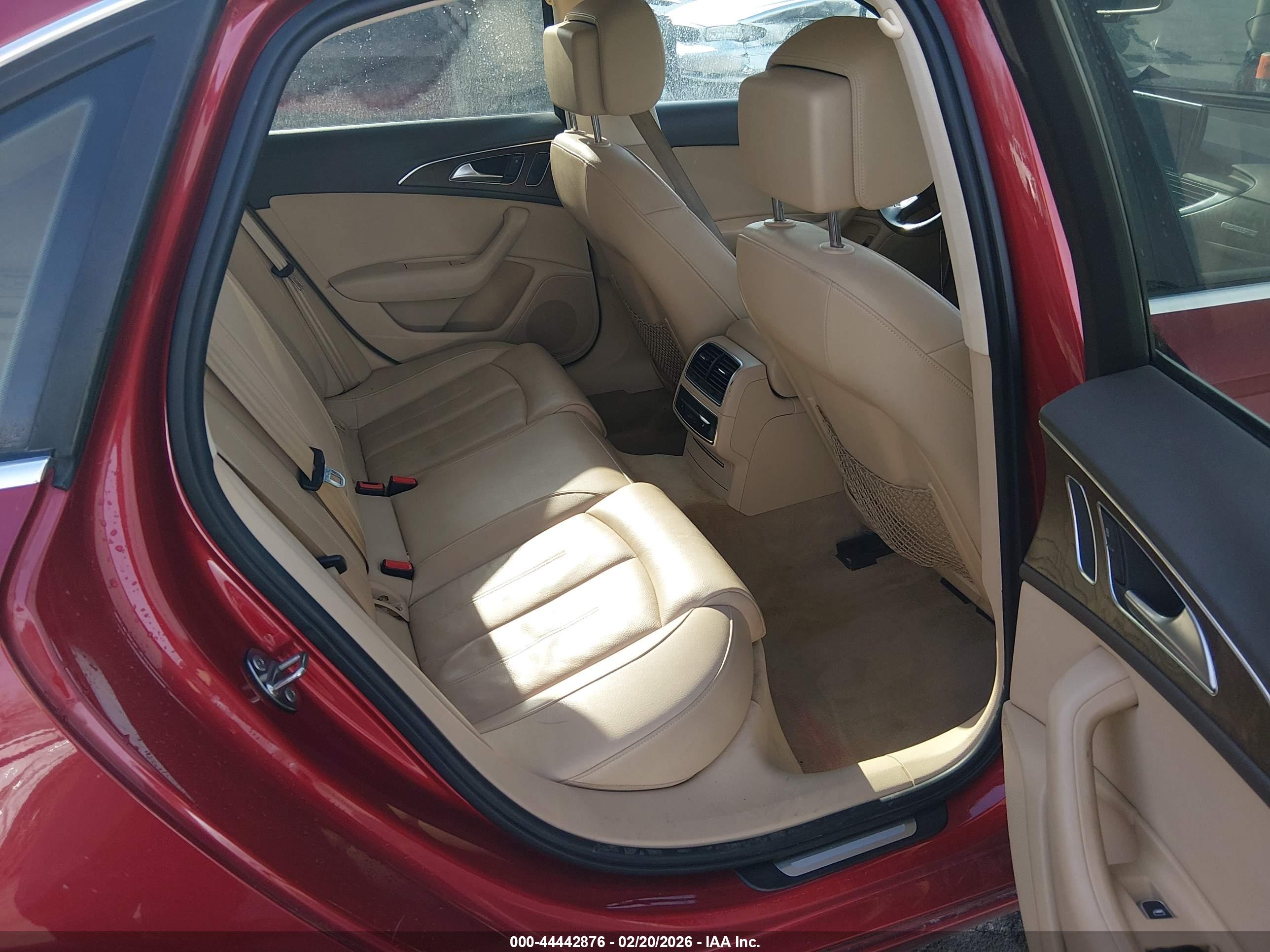 AUDI A6 image 8