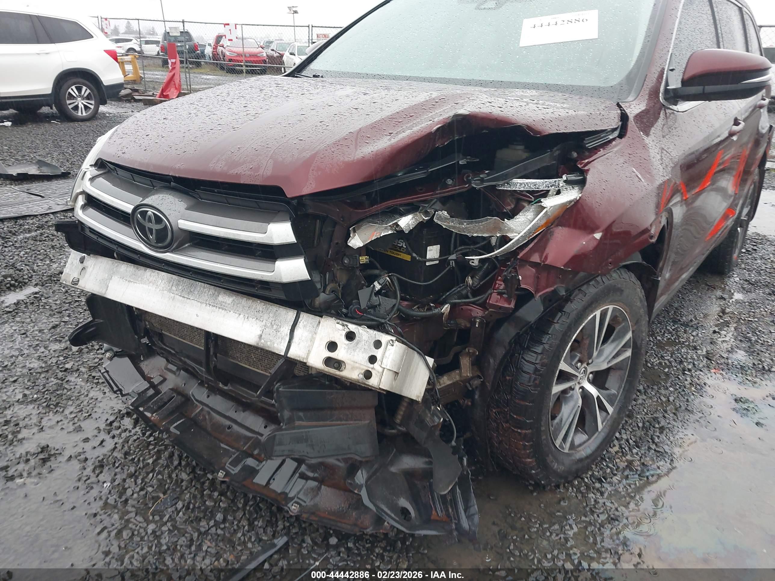 TOYOTA HIGHLANDER image 6