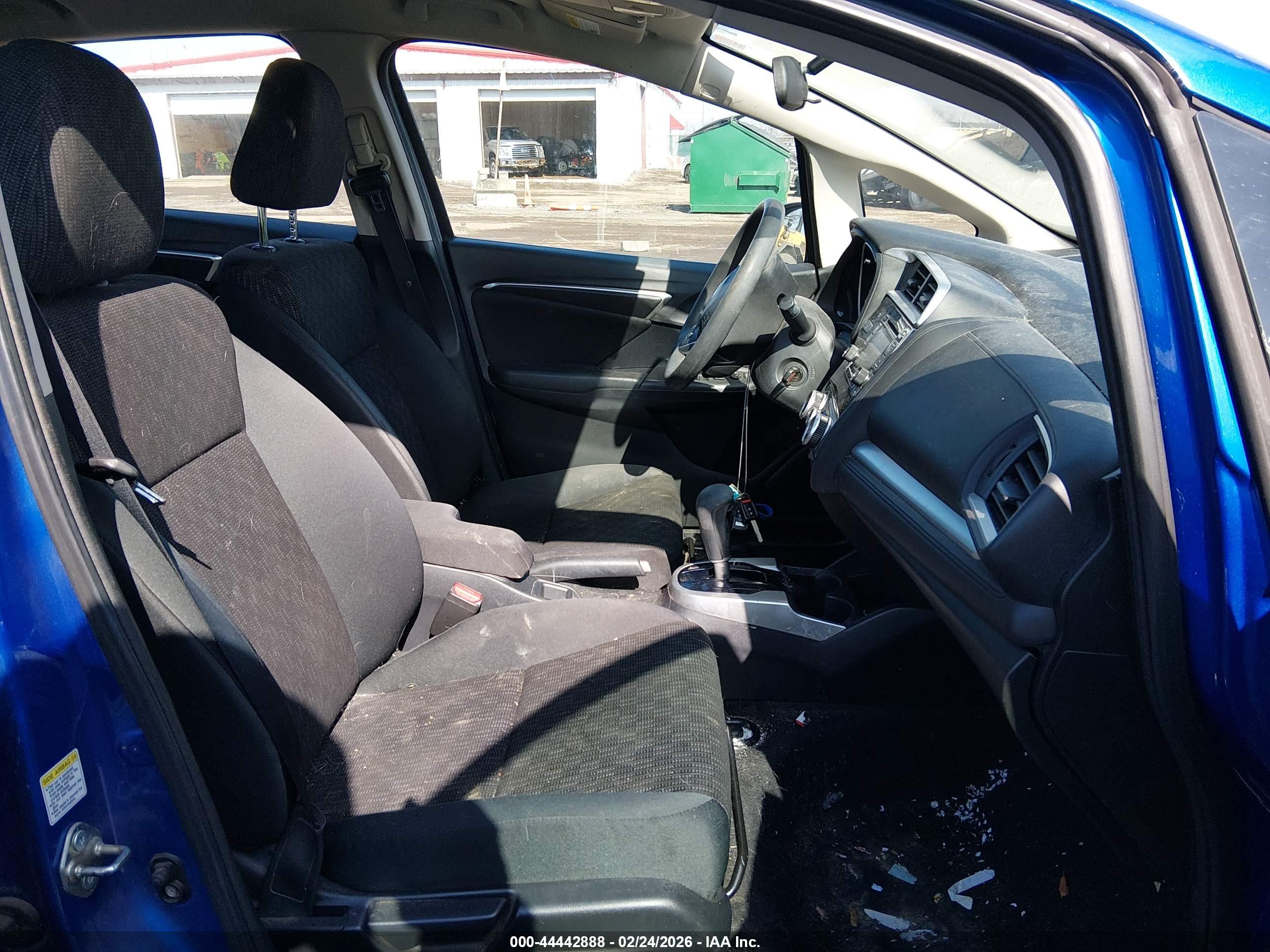 HONDA FIT image 5