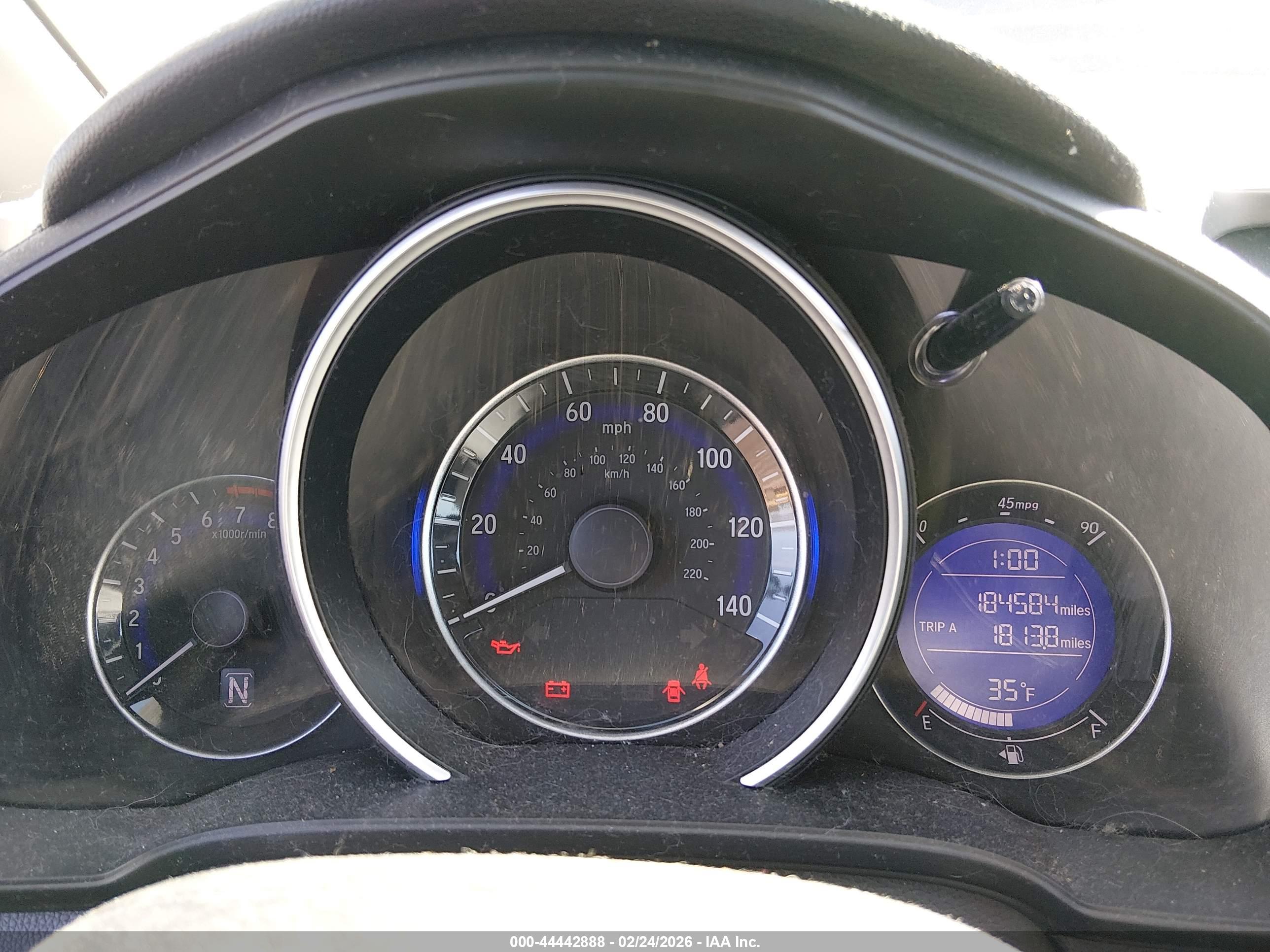 HONDA FIT image 7