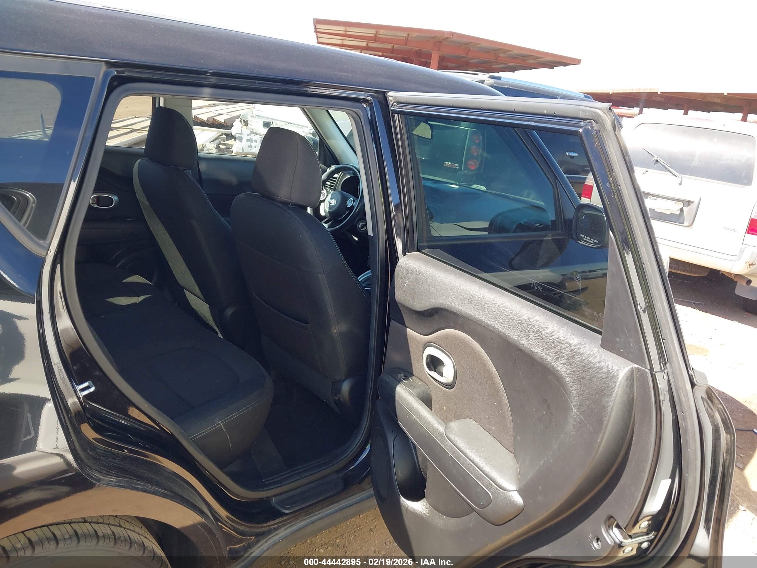 KIA SOUL image 8
