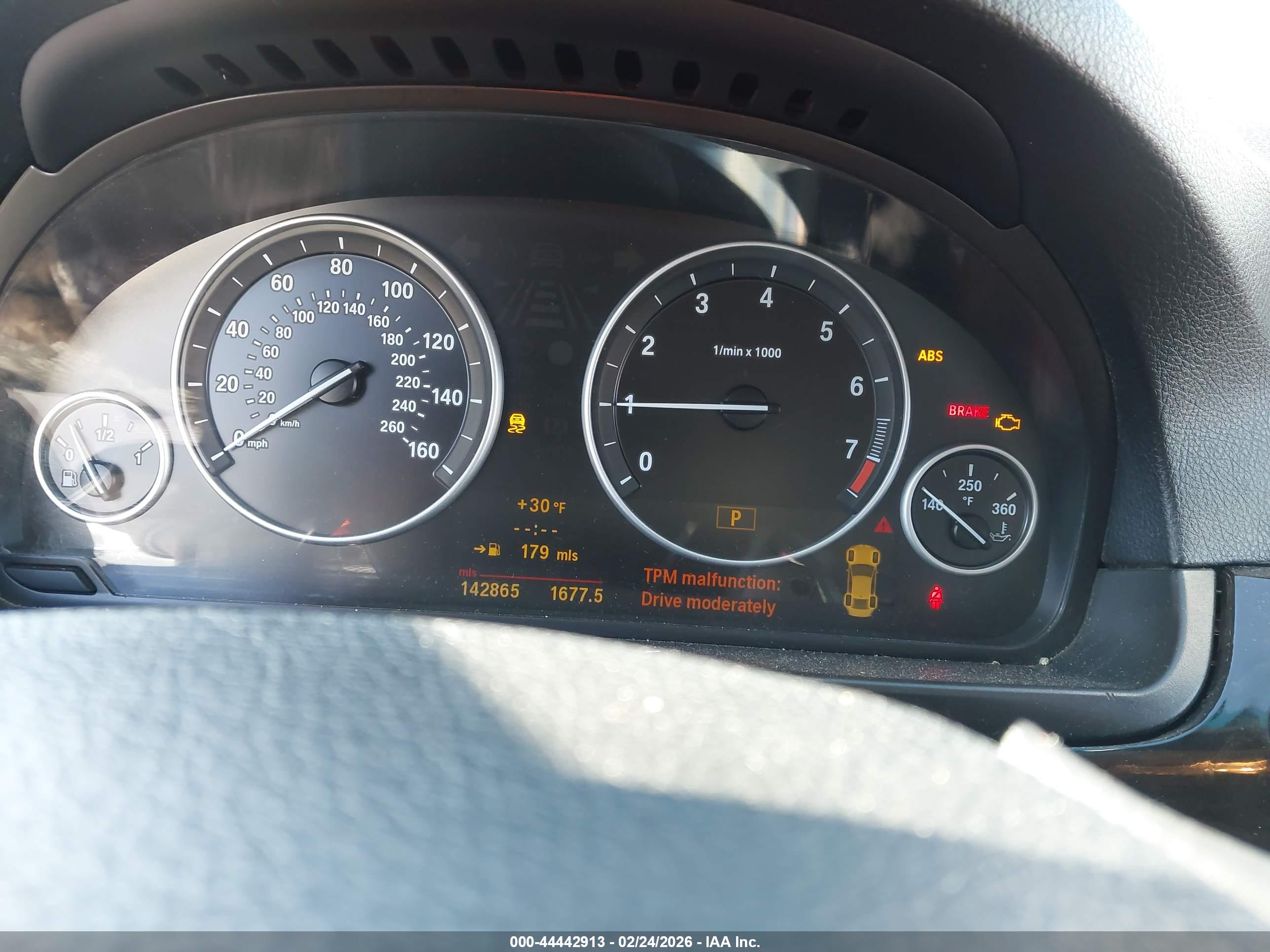 BMW 535I image 7