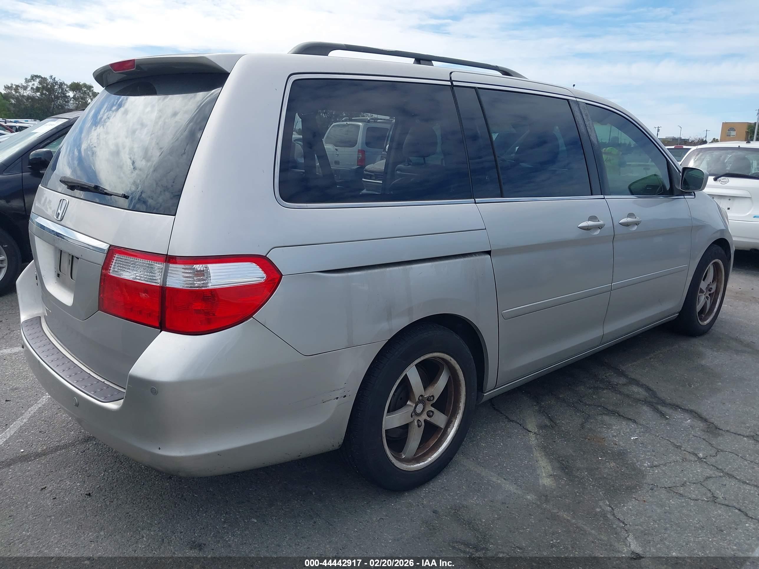 HONDA ODYSSEY image 4