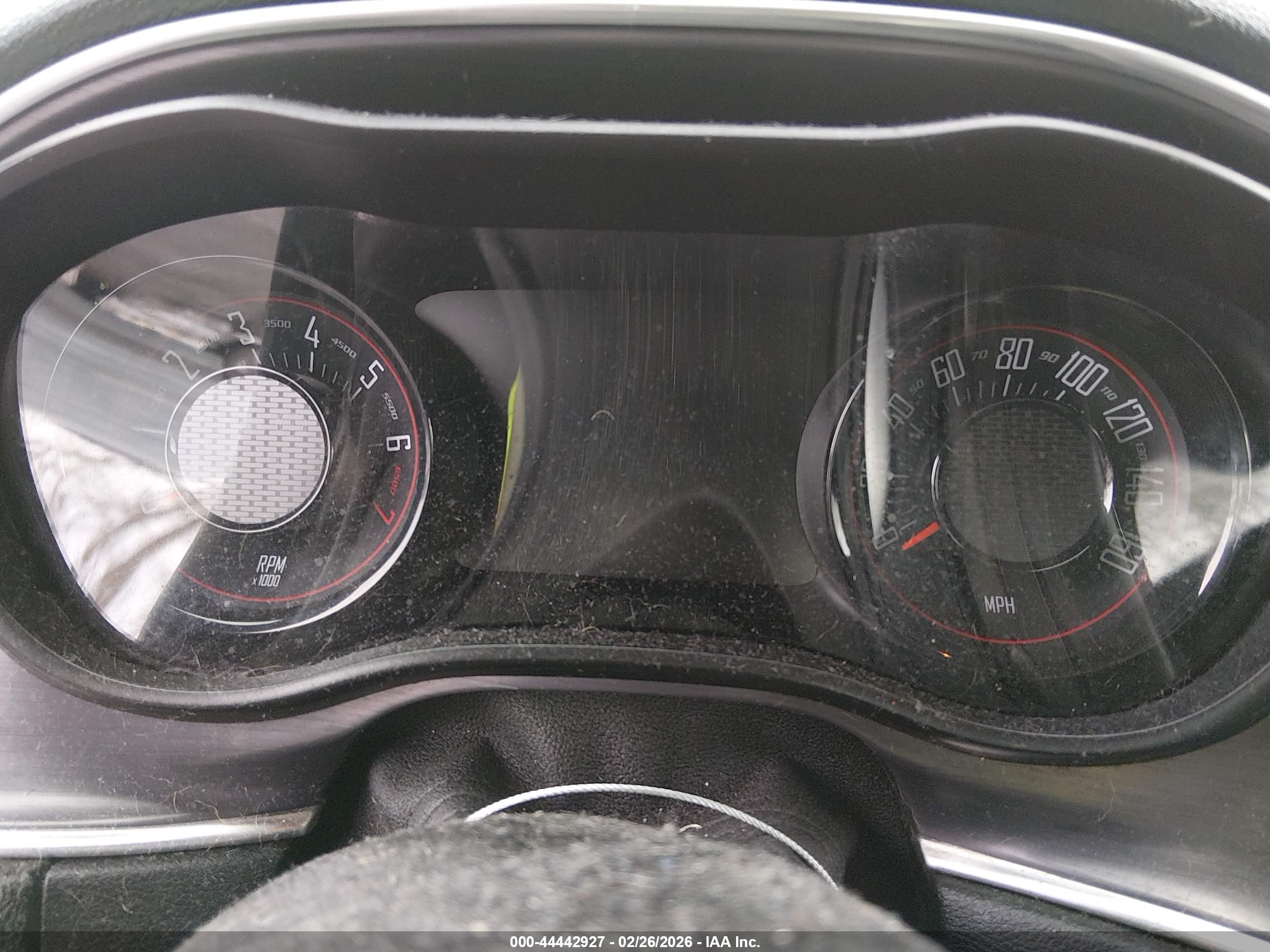 DODGE CHALLENGER image 7