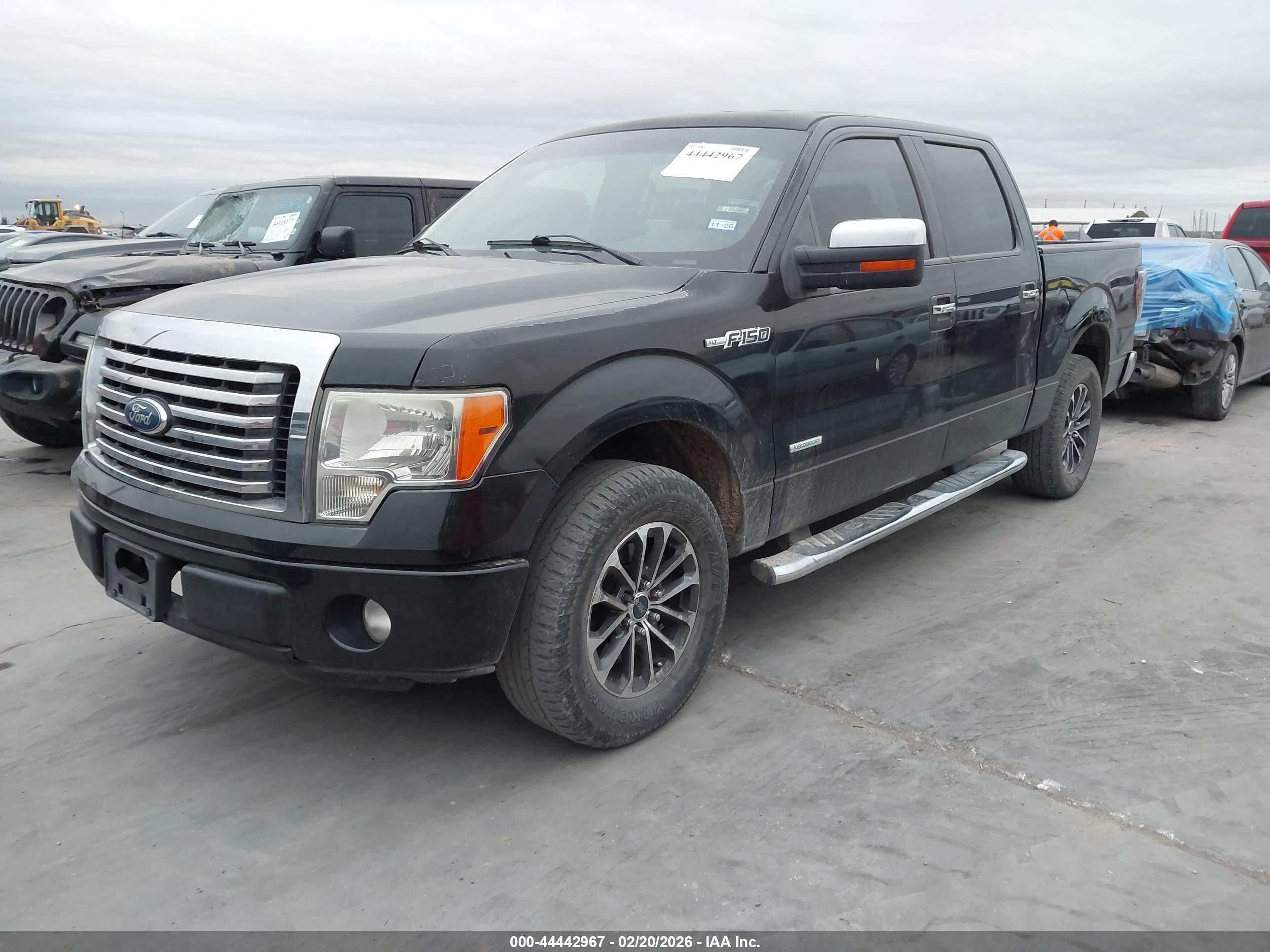 FORD F-150 image 2