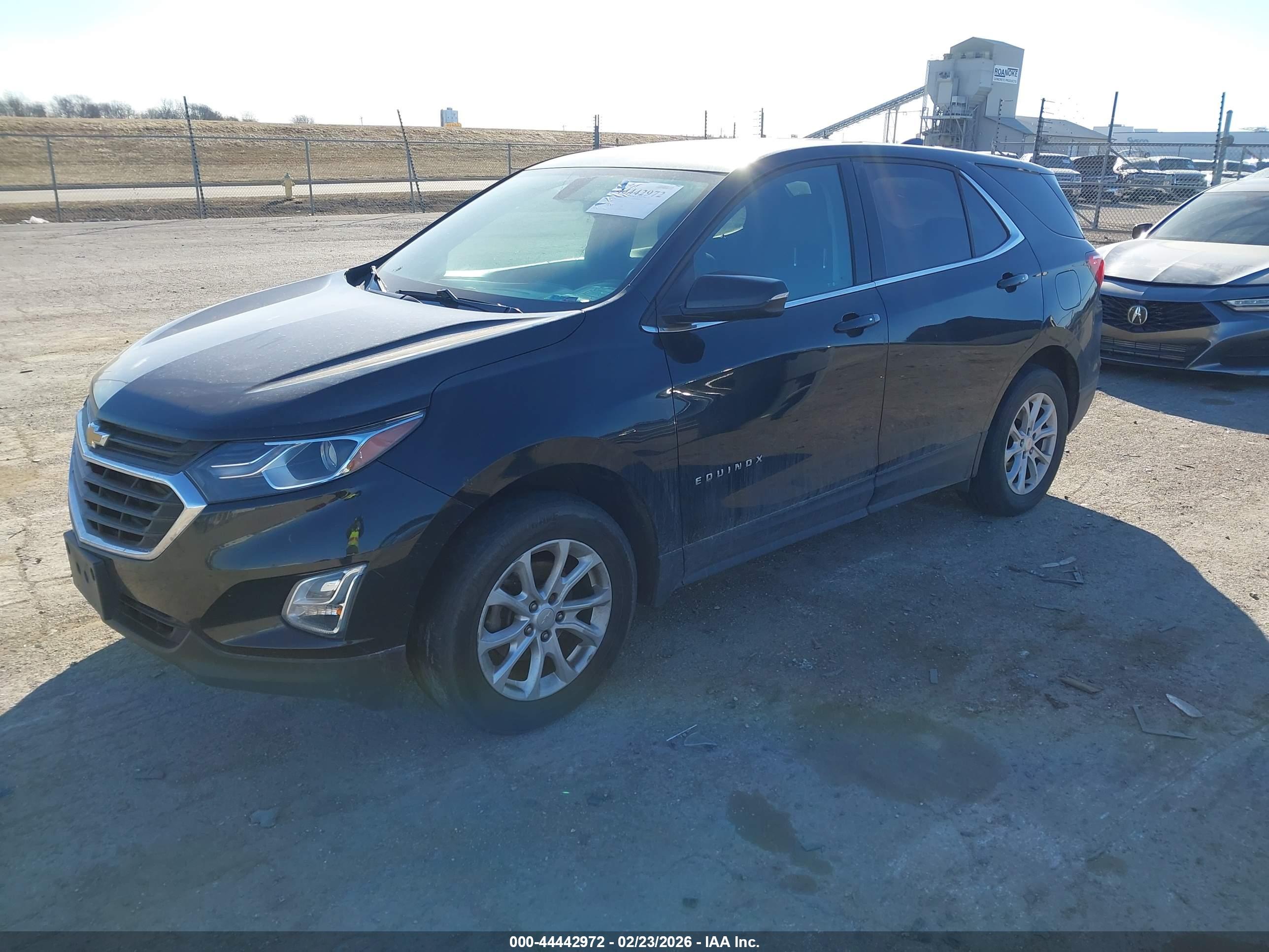 CHEVROLET EQUINOX image 2