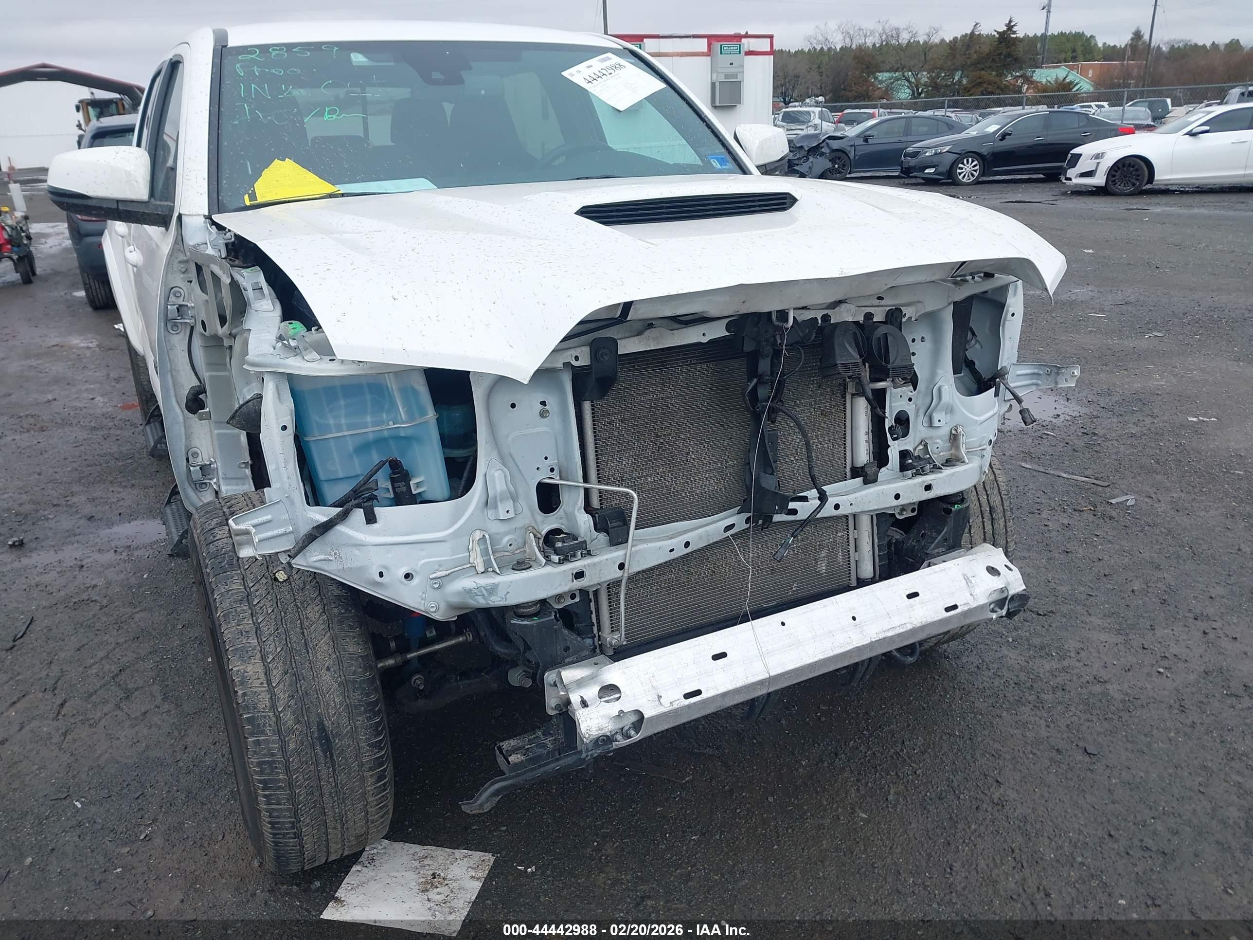 TOYOTA TACOMA image 6