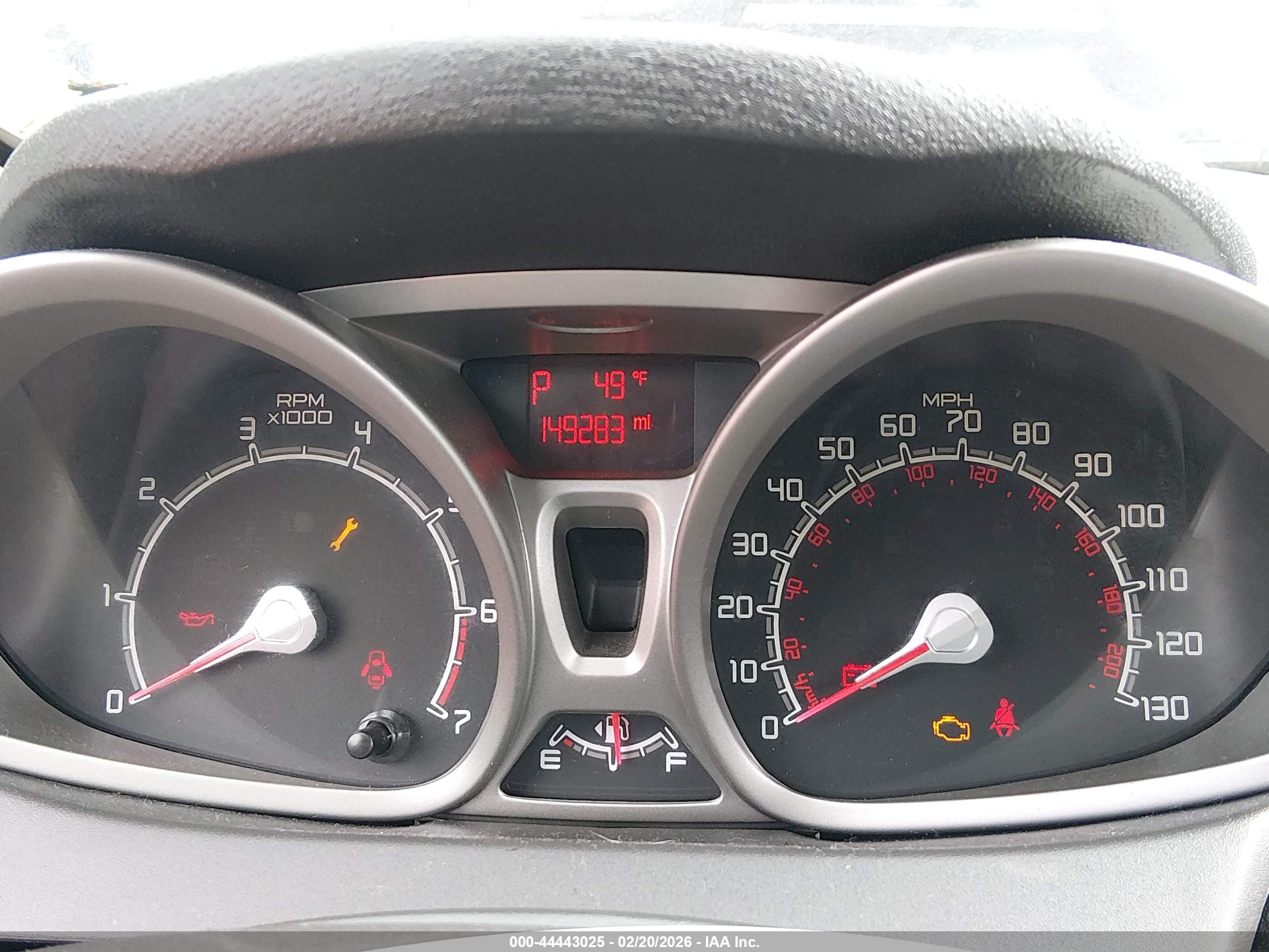 FORD FIESTA image 7