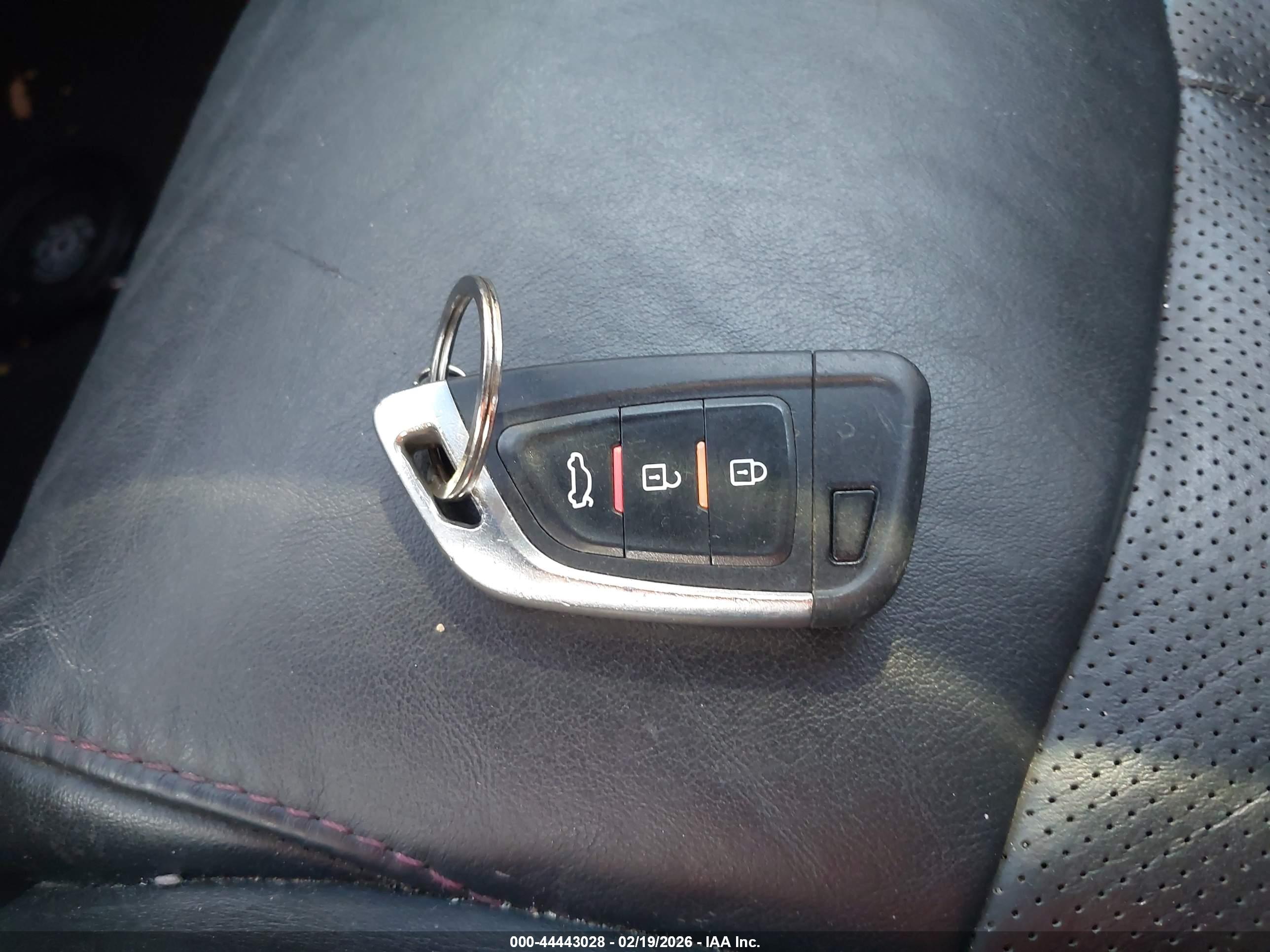 NISSAN MAXIMA image 11