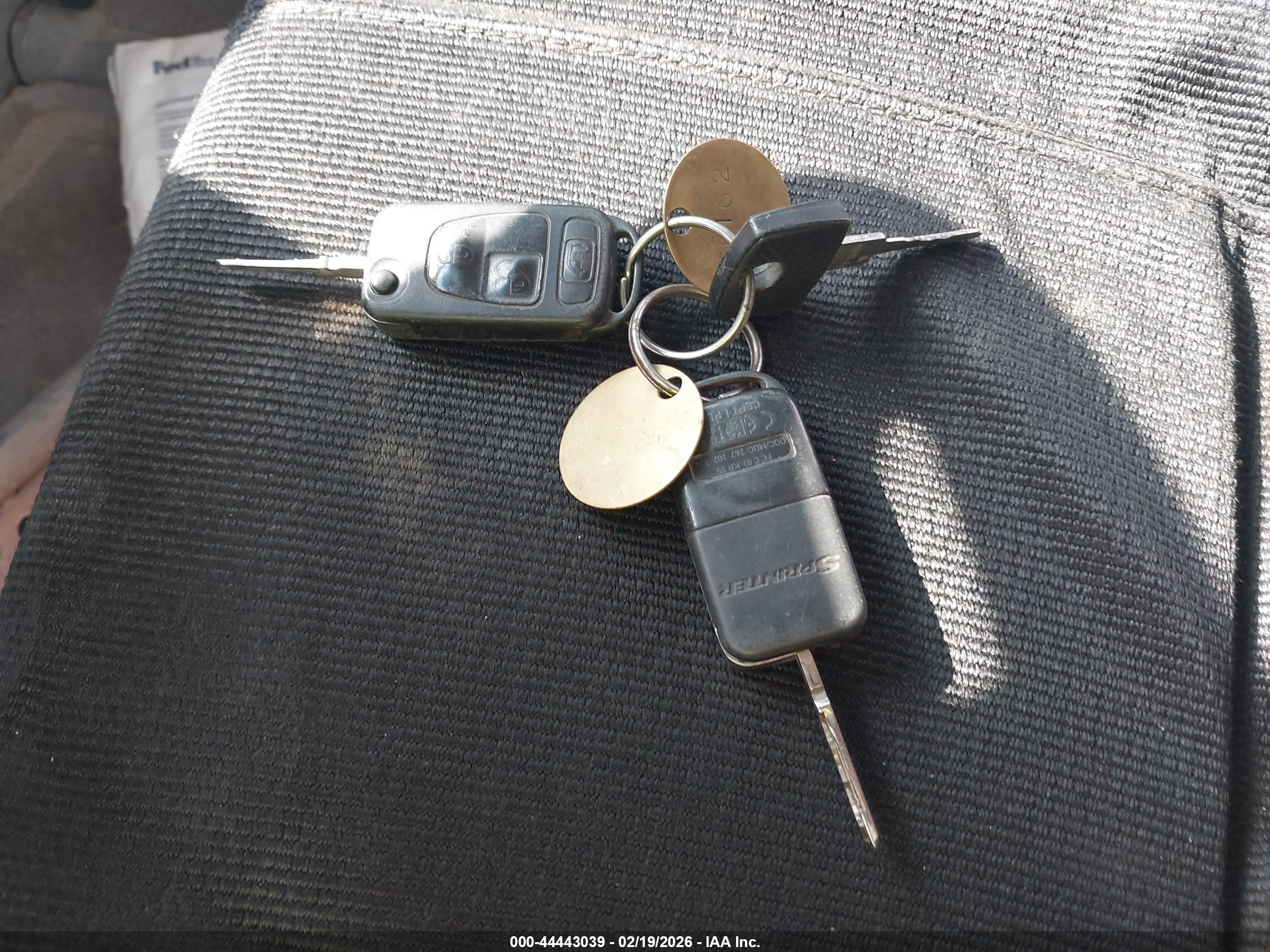 MERCEDES-BENZ SPRINTER image 11