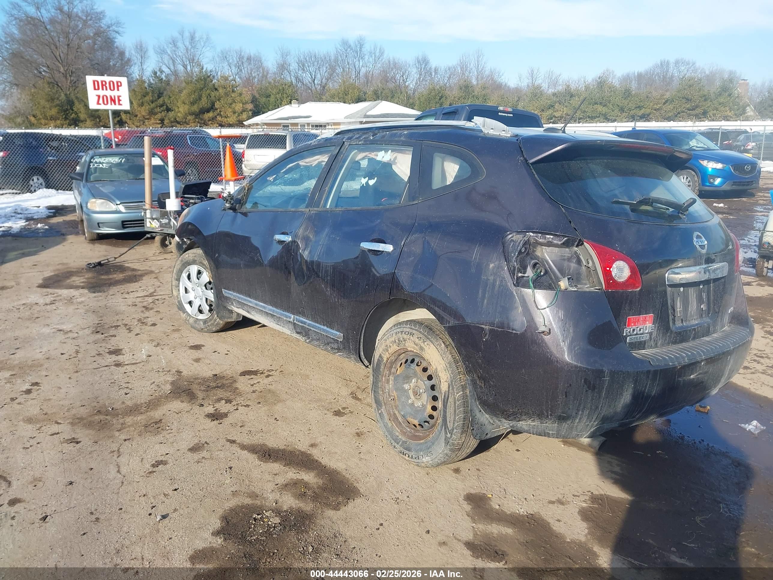 NISSAN ROGUE image 3