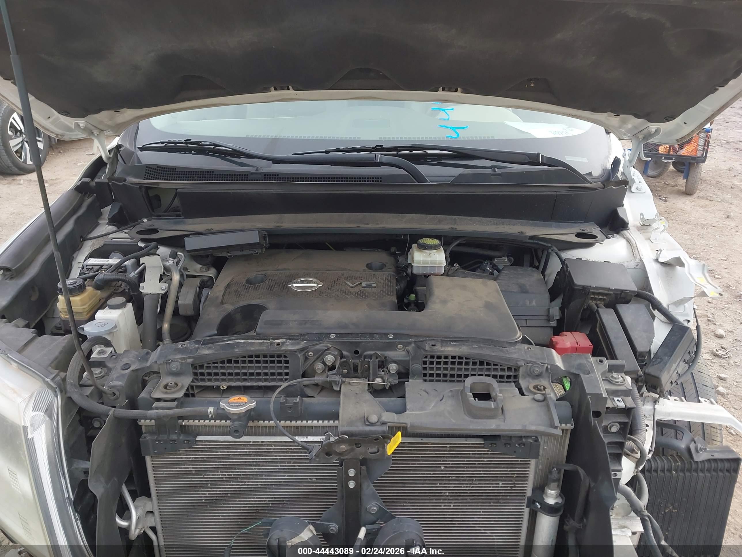 NISSAN PATHFINDER image 10
