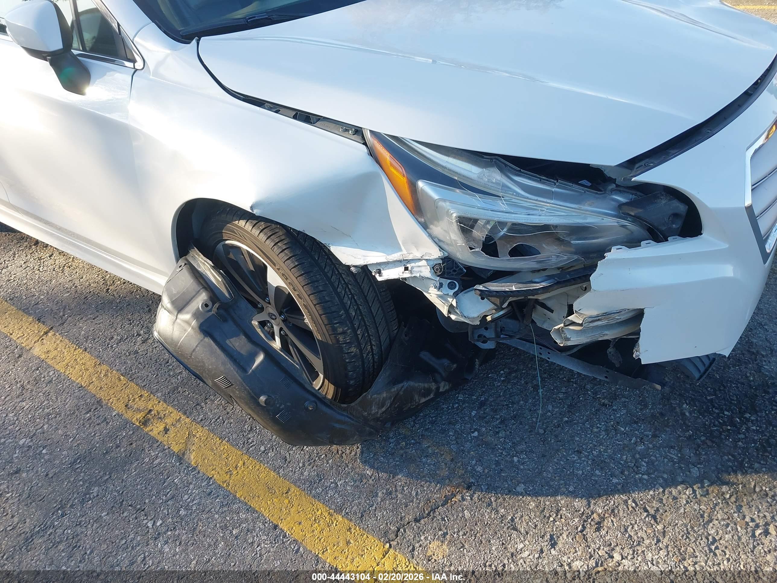 SUBARU LEGACY image 6