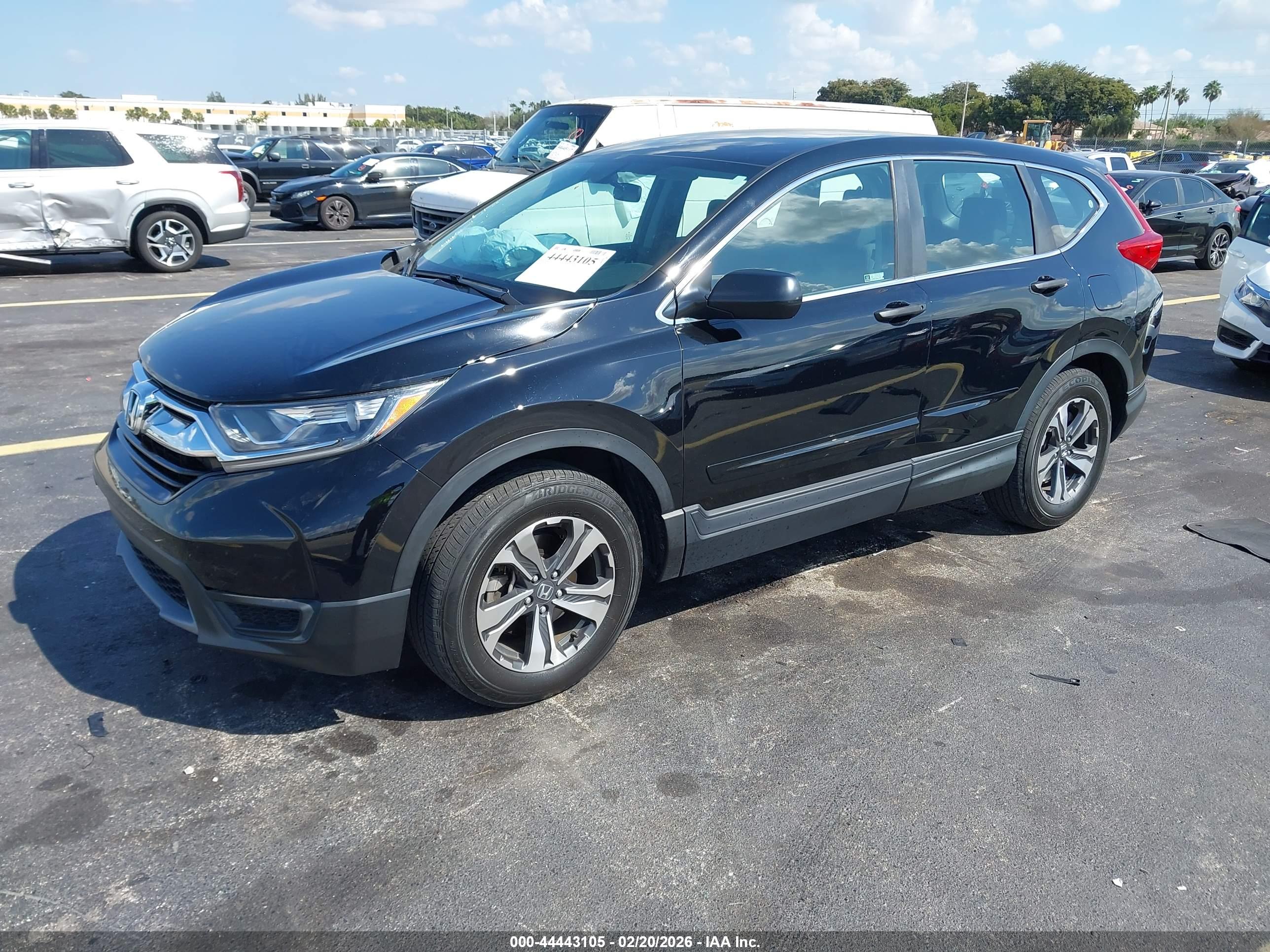 HONDA CR-V image 2