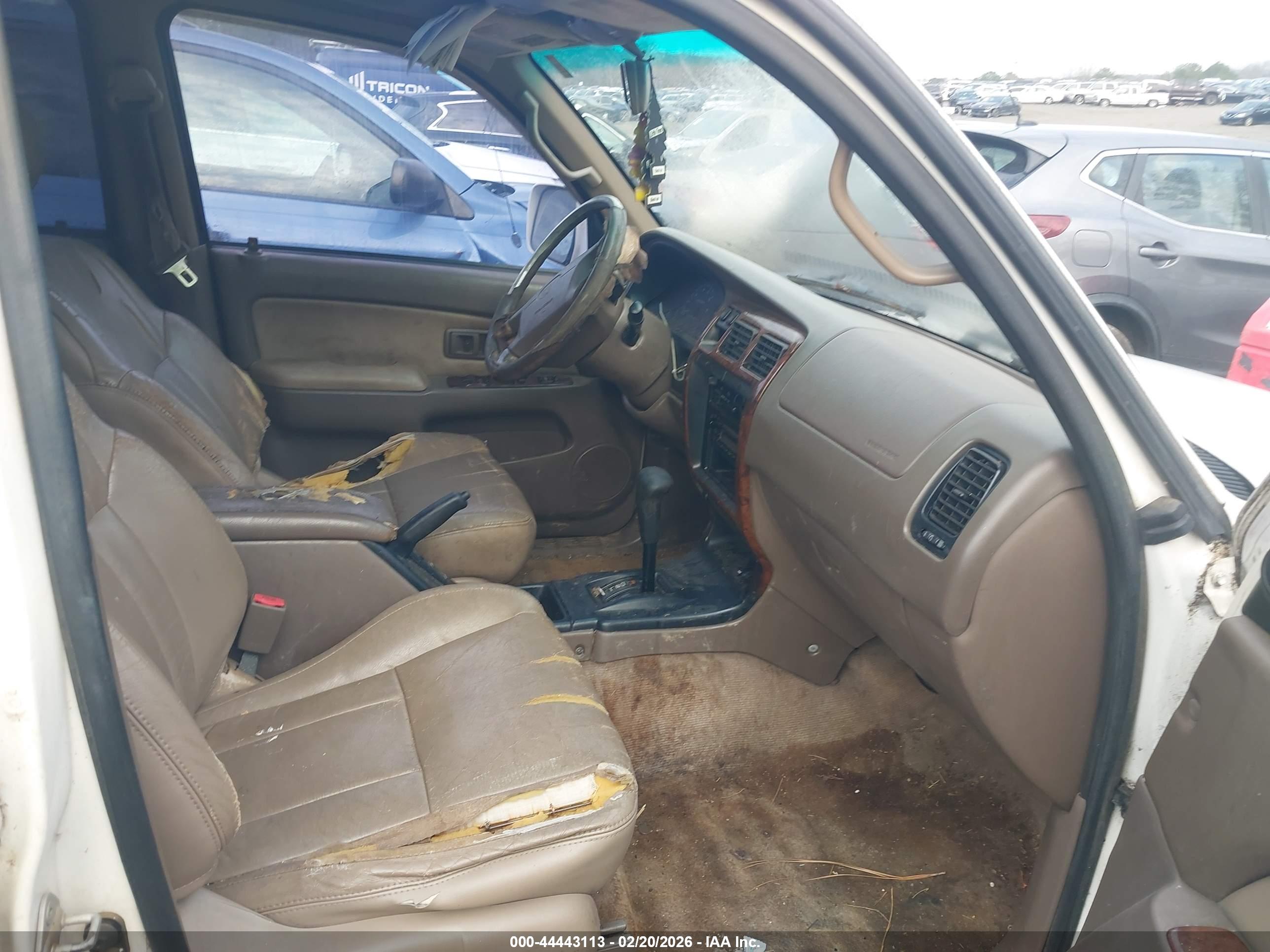 TOYOTA 4RUNNER image 5