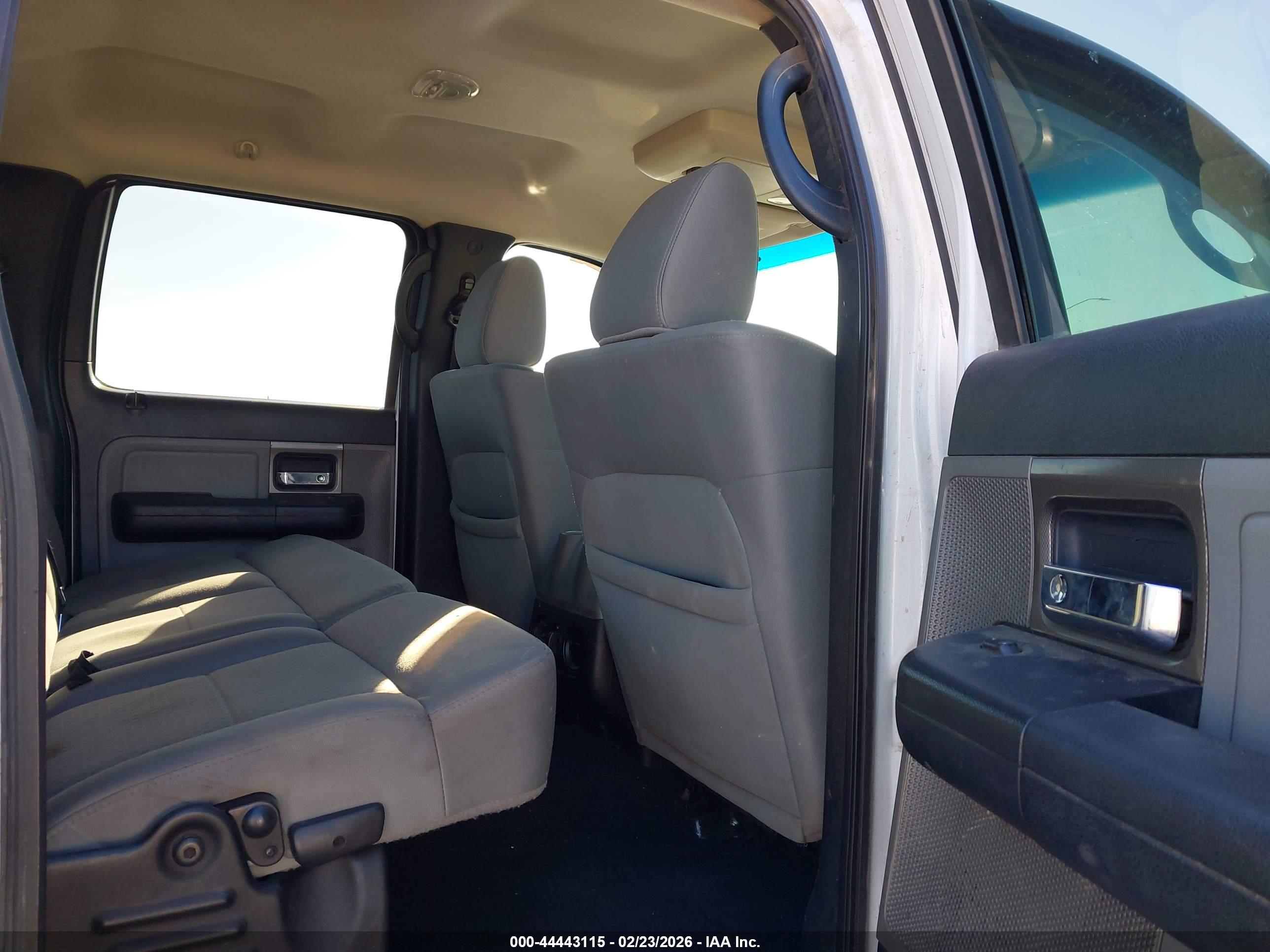 FORD F-150 image 8