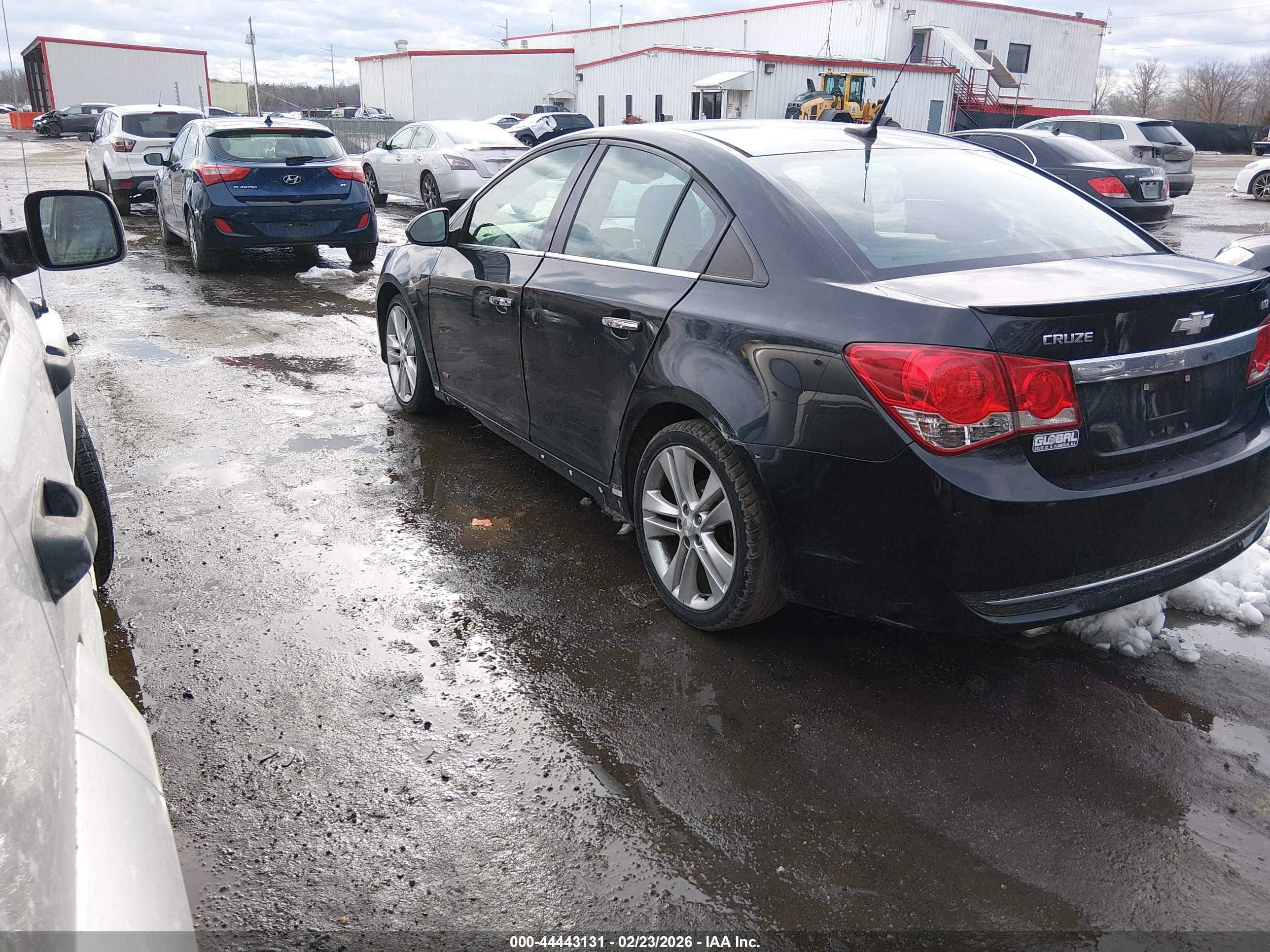 CHEVROLET CRUZE image 3