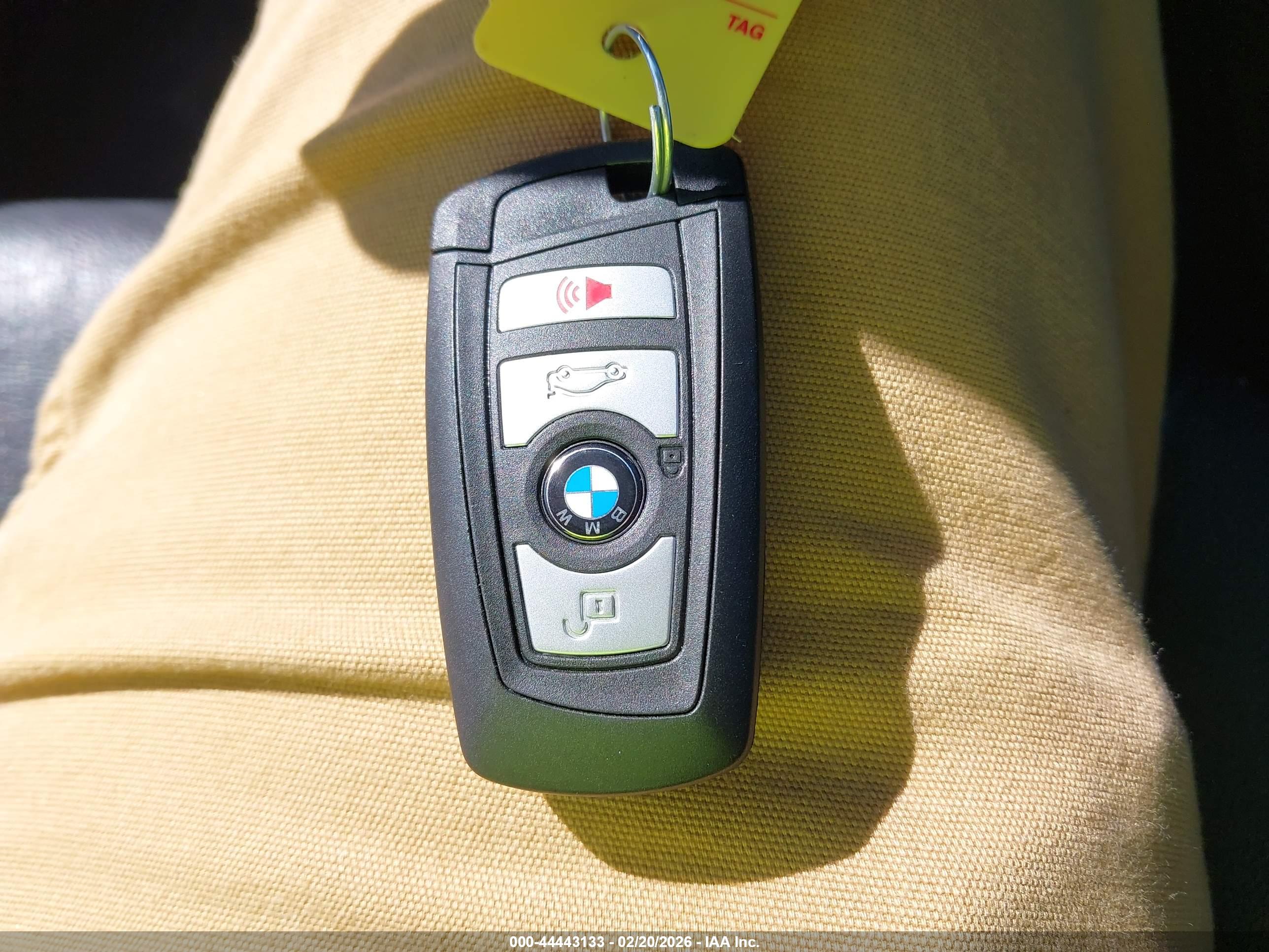 BMW 528I image 11