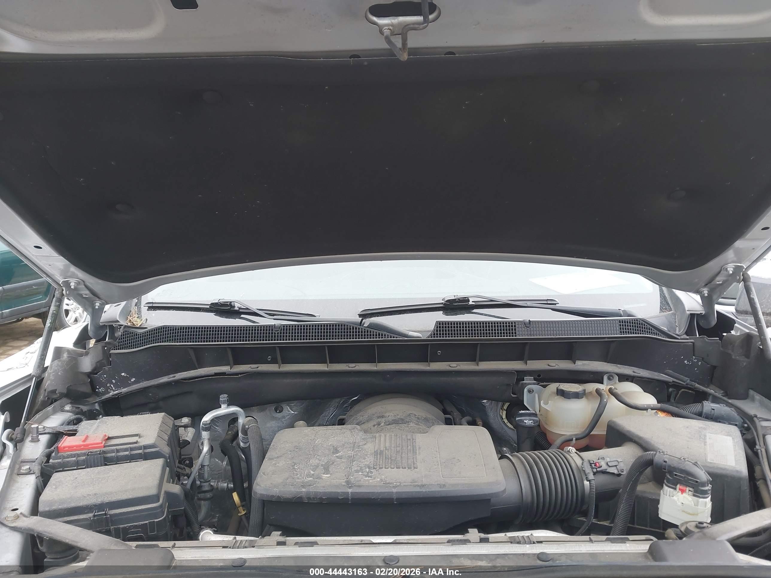 CHEVROLET SILVERADO image 10