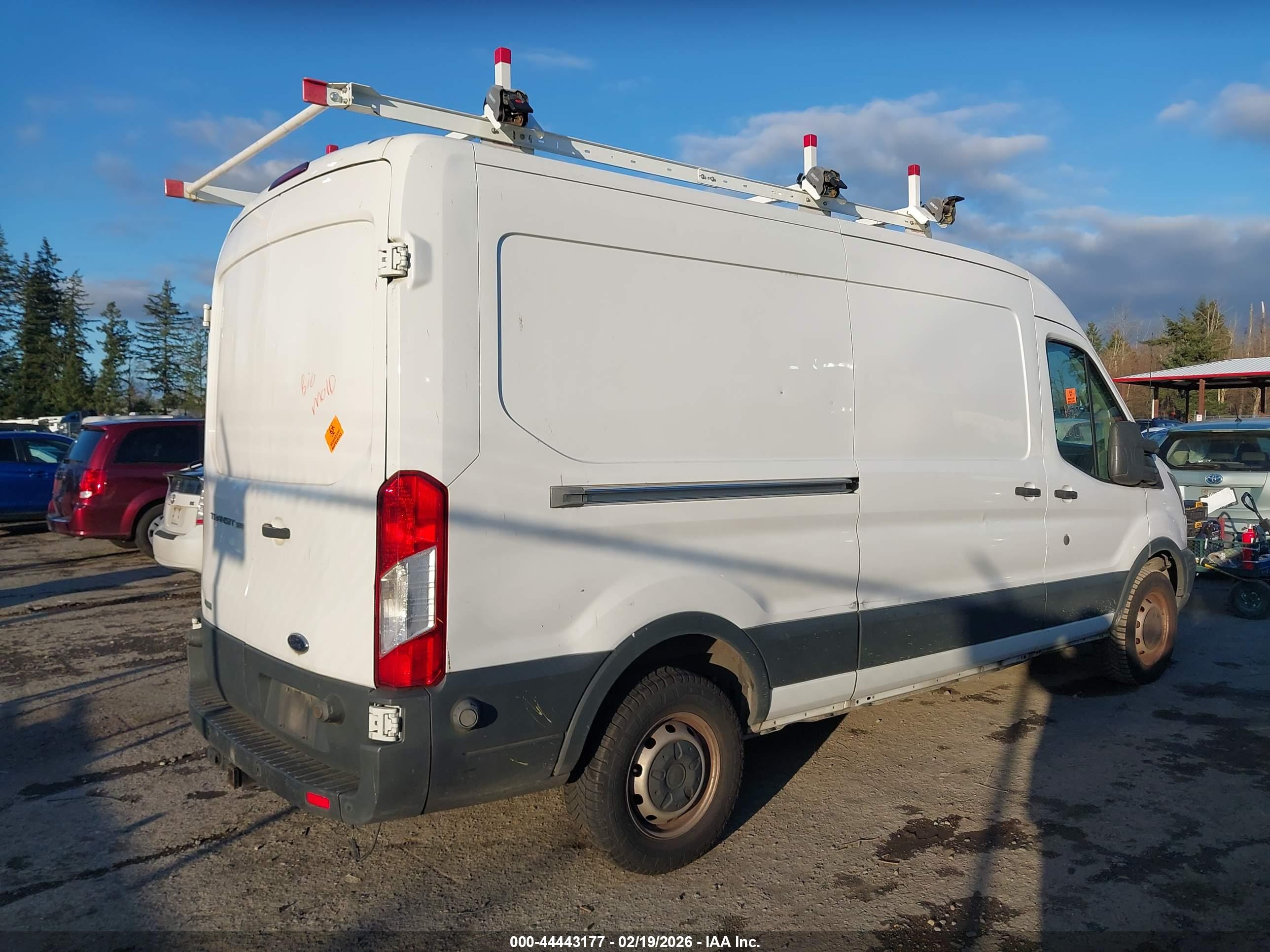 FORD TRANSIT-350 image 4