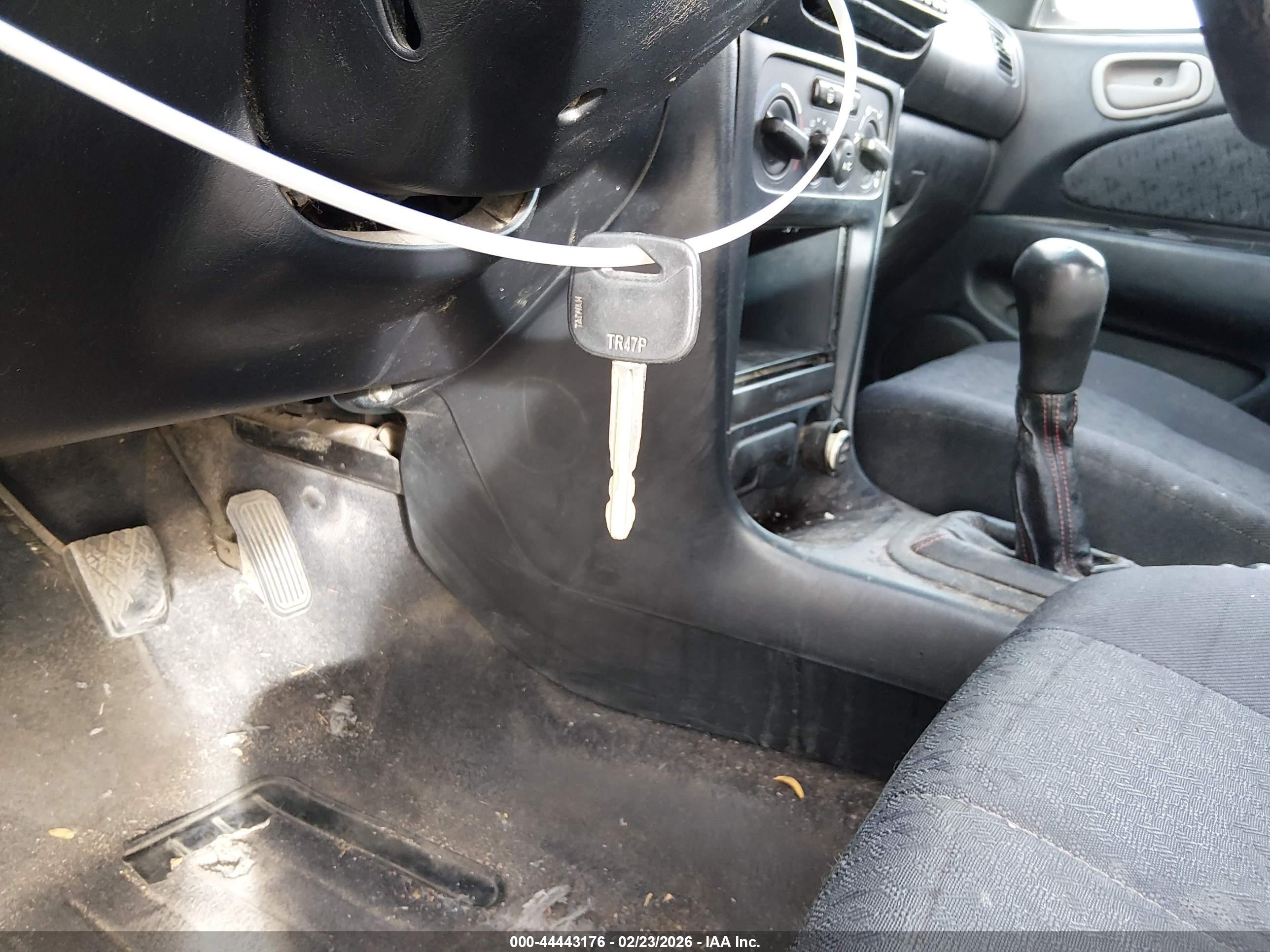 TOYOTA COROLLA image 11