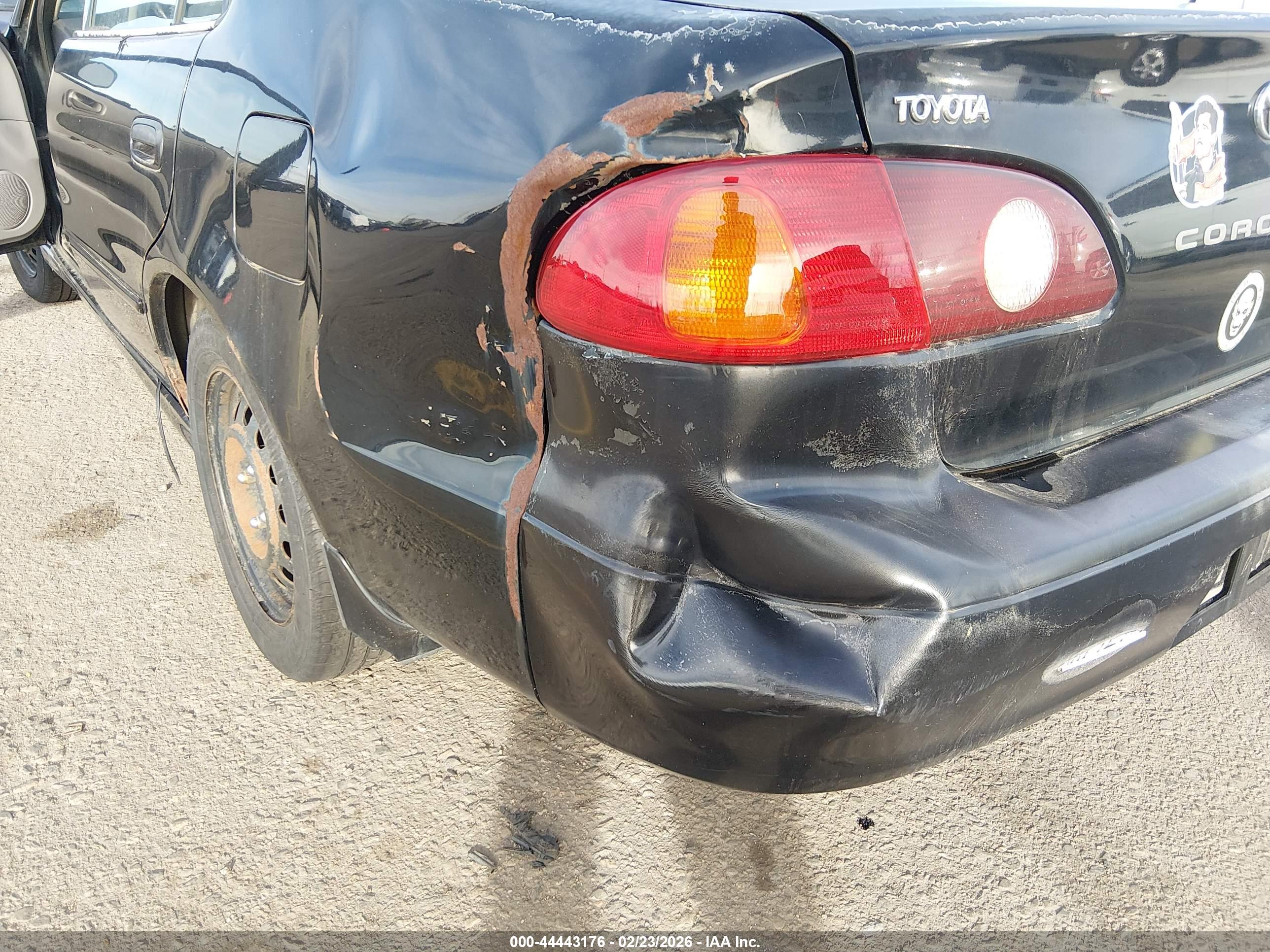TOYOTA COROLLA image 6