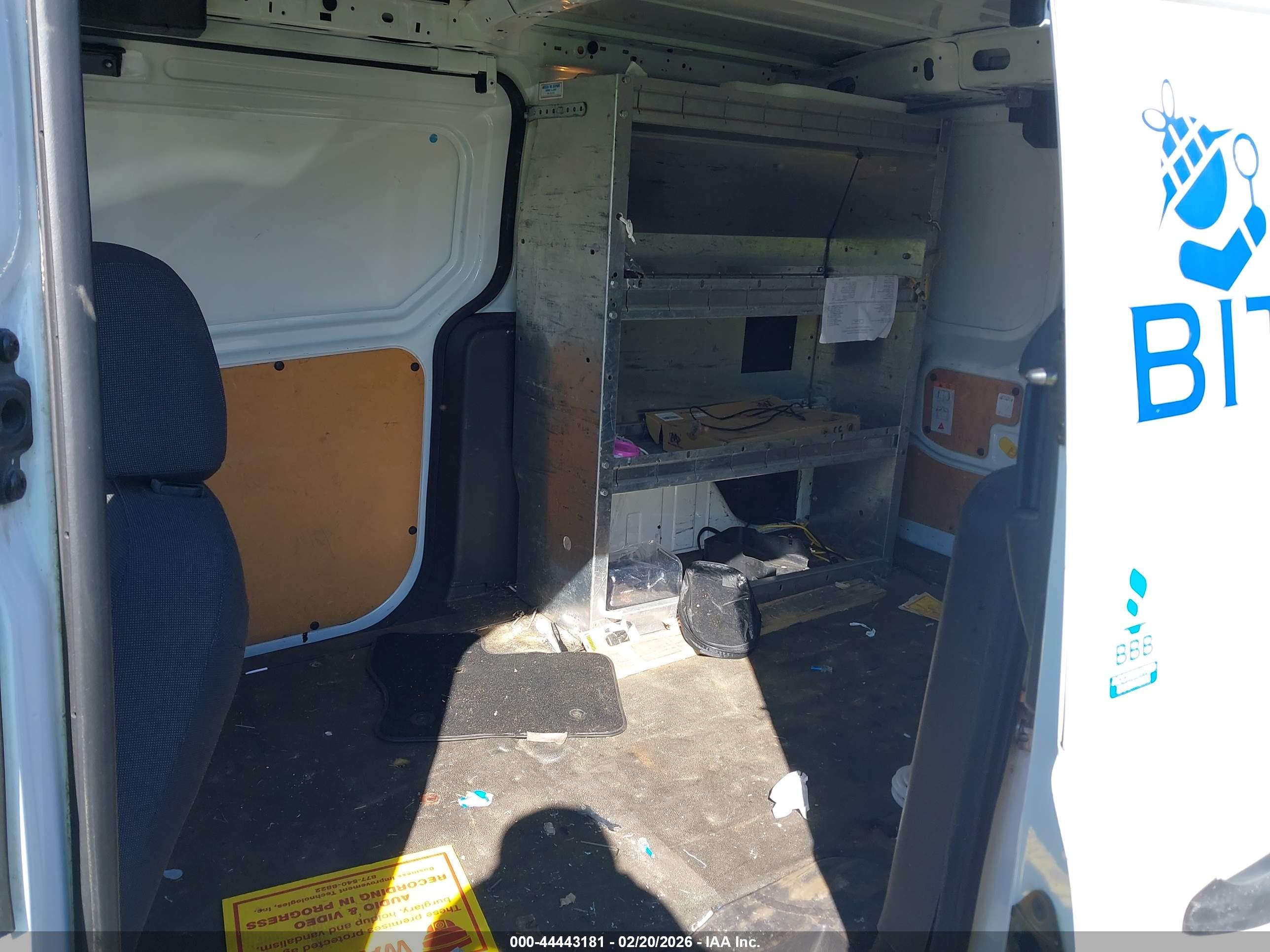 FORD TRANSIT image 8