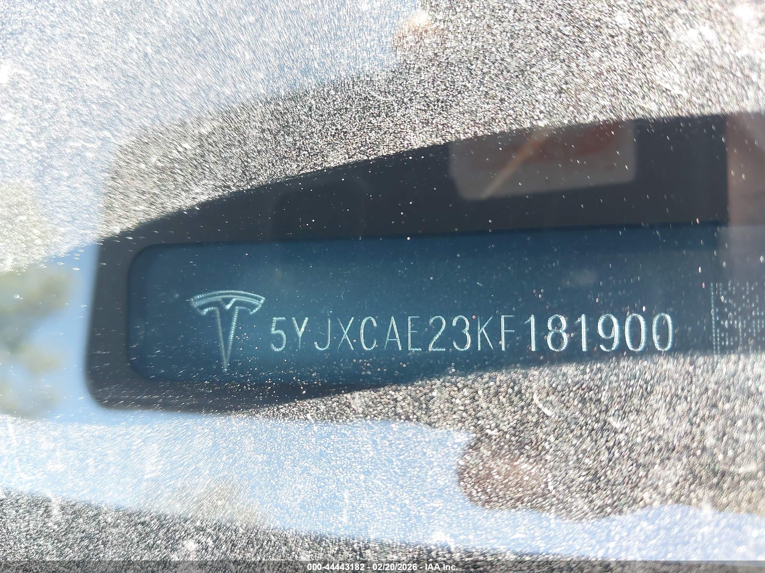 TESLA MODEL image 9