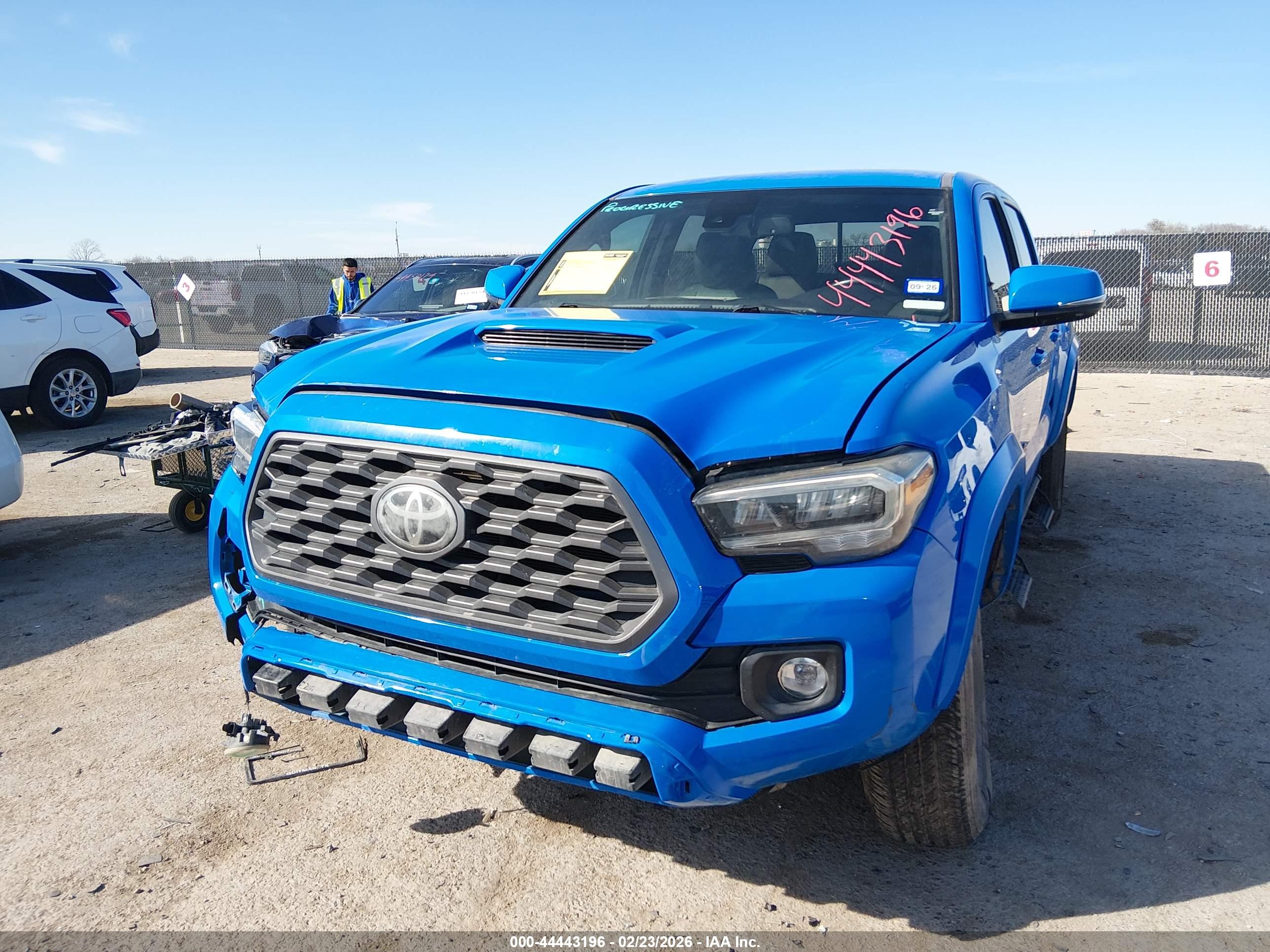 TOYOTA TACOMA image 2