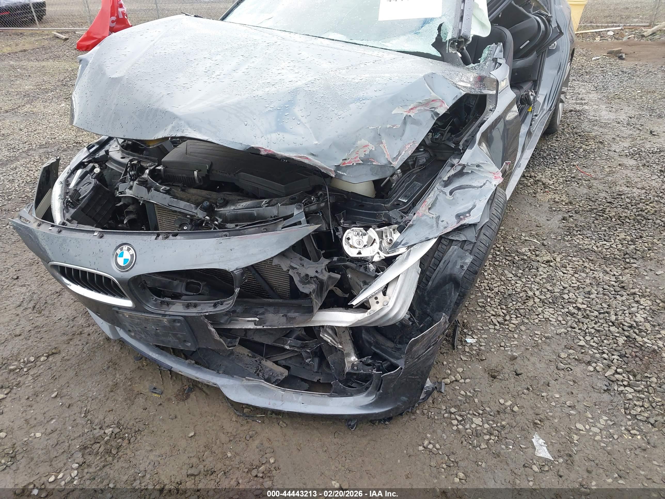 BMW 328I image 6